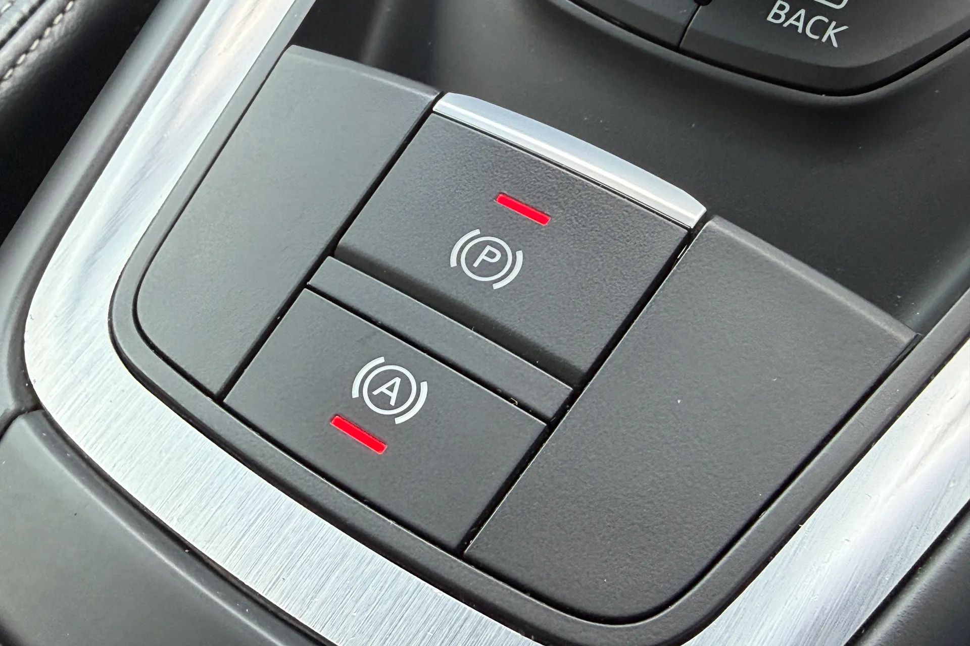 Audi TT thumbnail image number 35