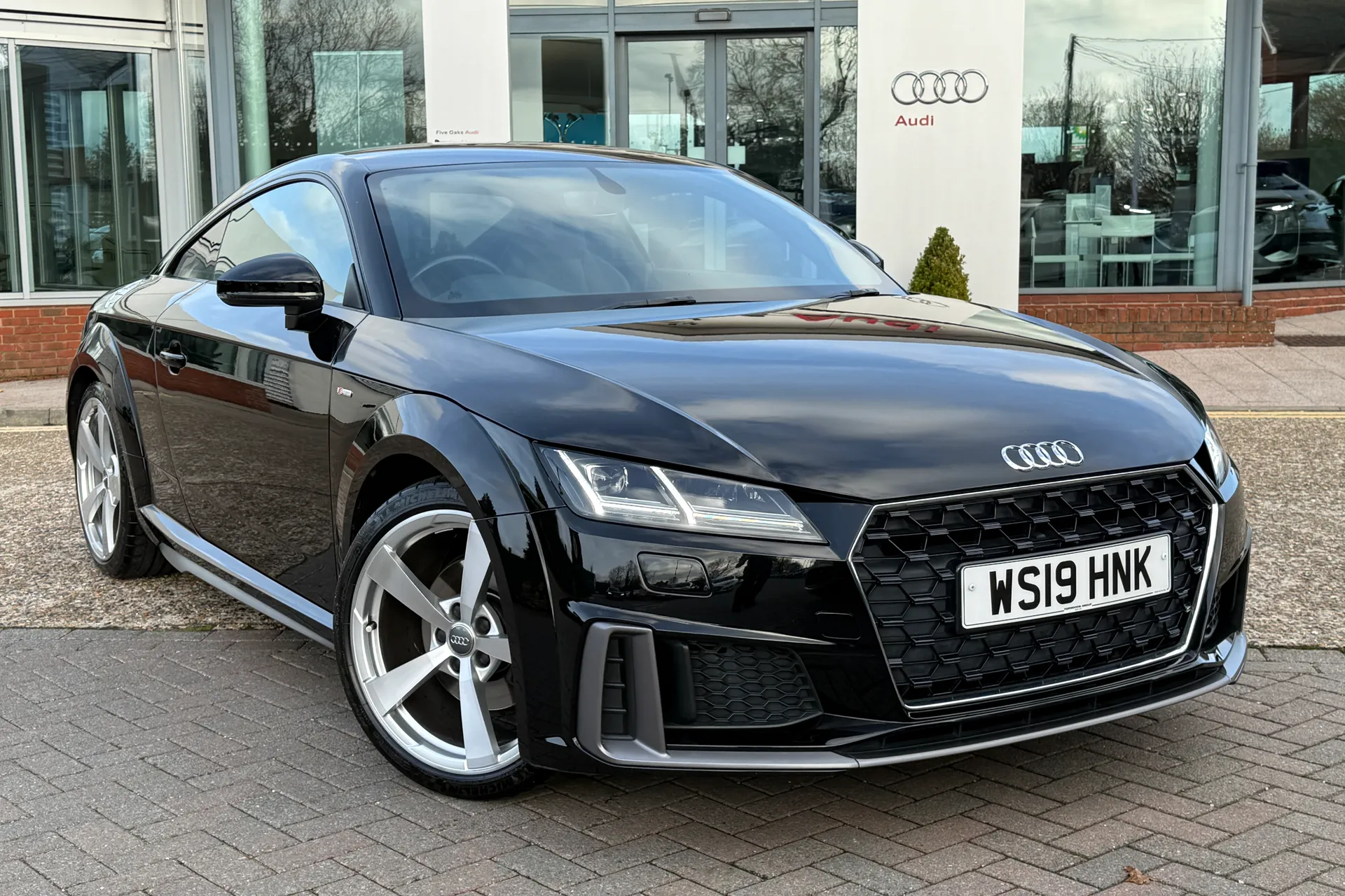 Audi TT thumbnail image number 20