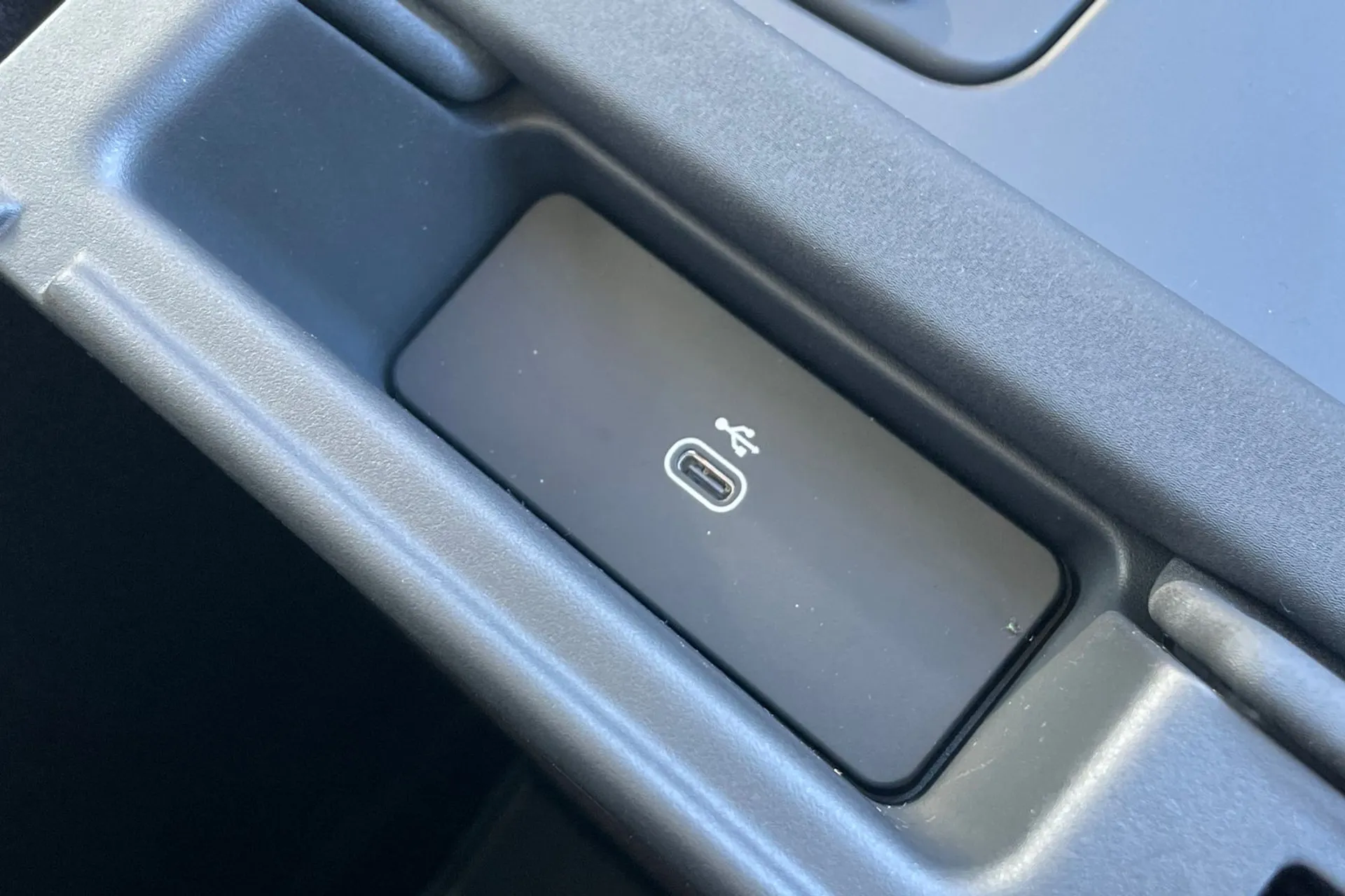 LAND ROVER DISCOVERY thumbnail image number 50