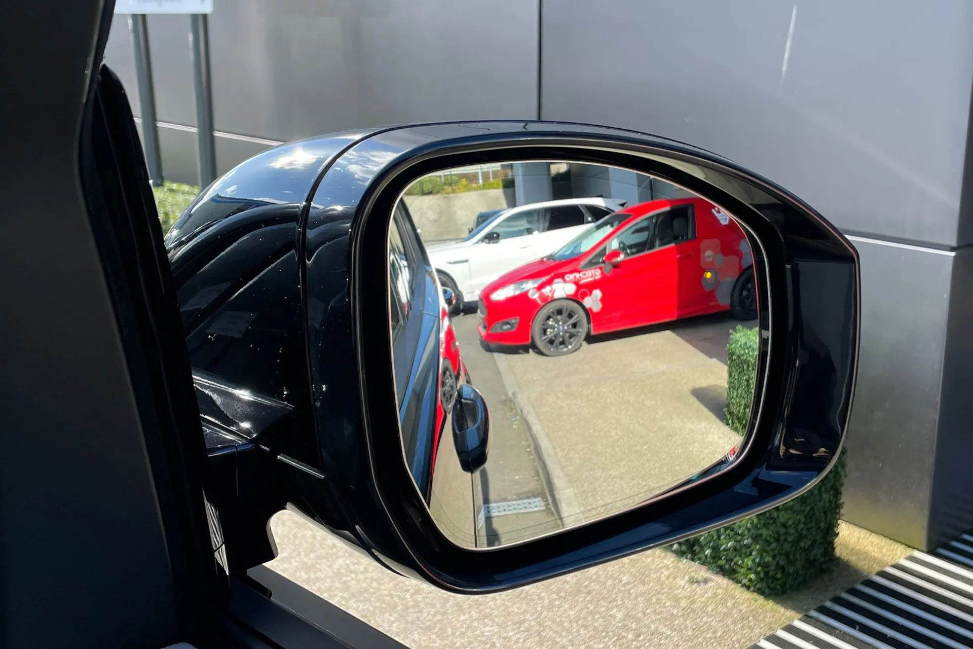 LAND ROVER DISCOVERY thumbnail image number 13