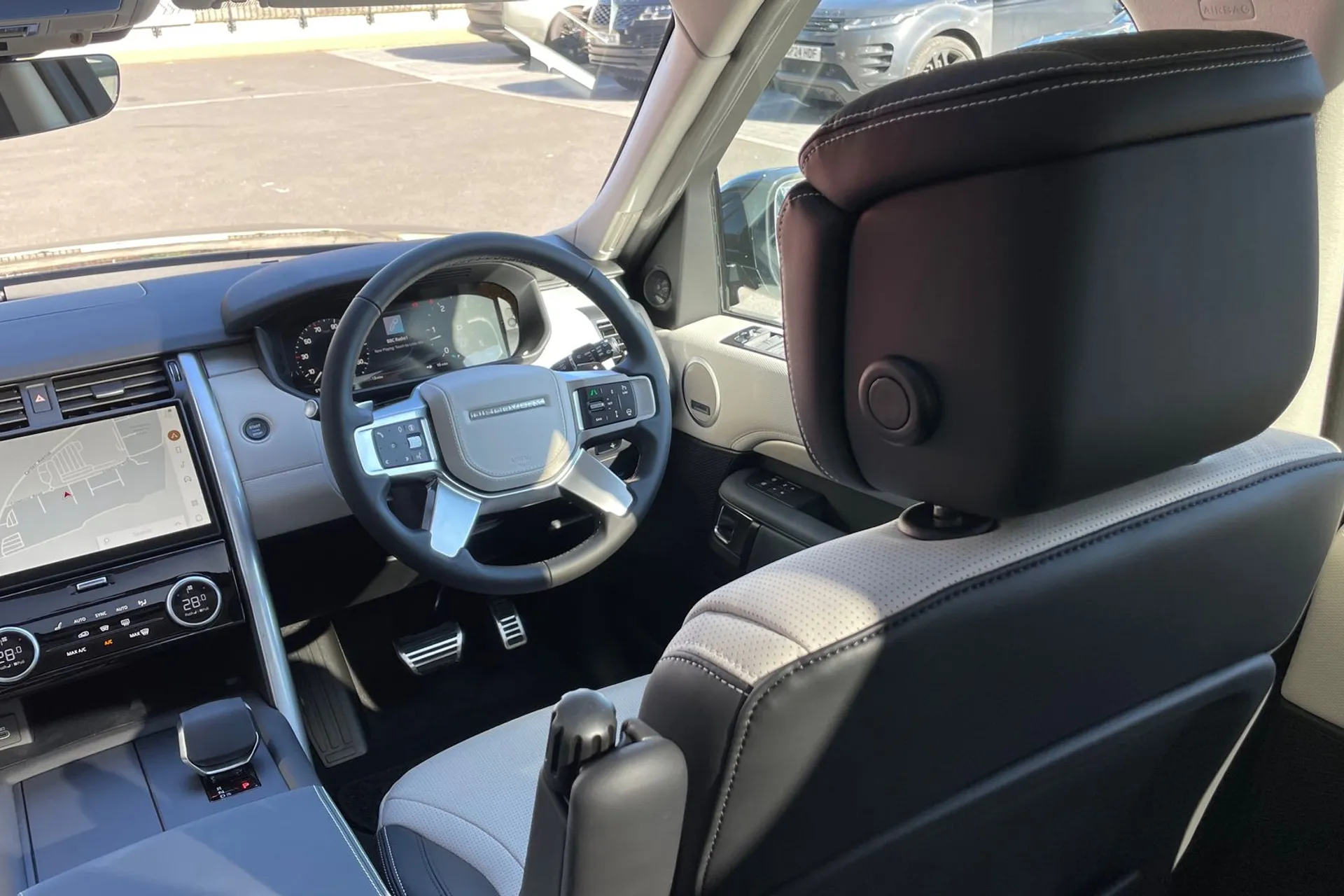 LAND ROVER DISCOVERY thumbnail image number 37