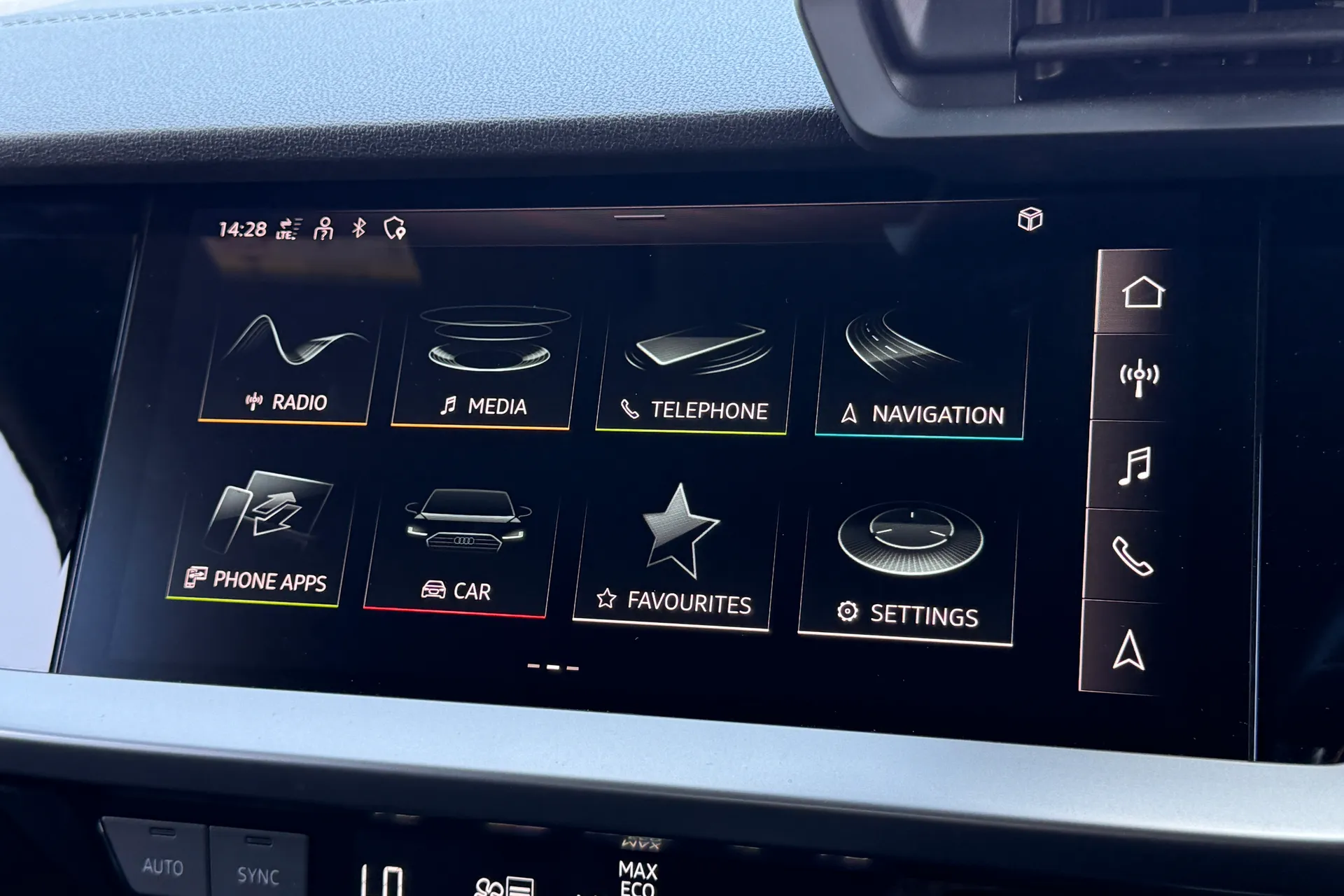 Audi A3 thumbnail image number 13