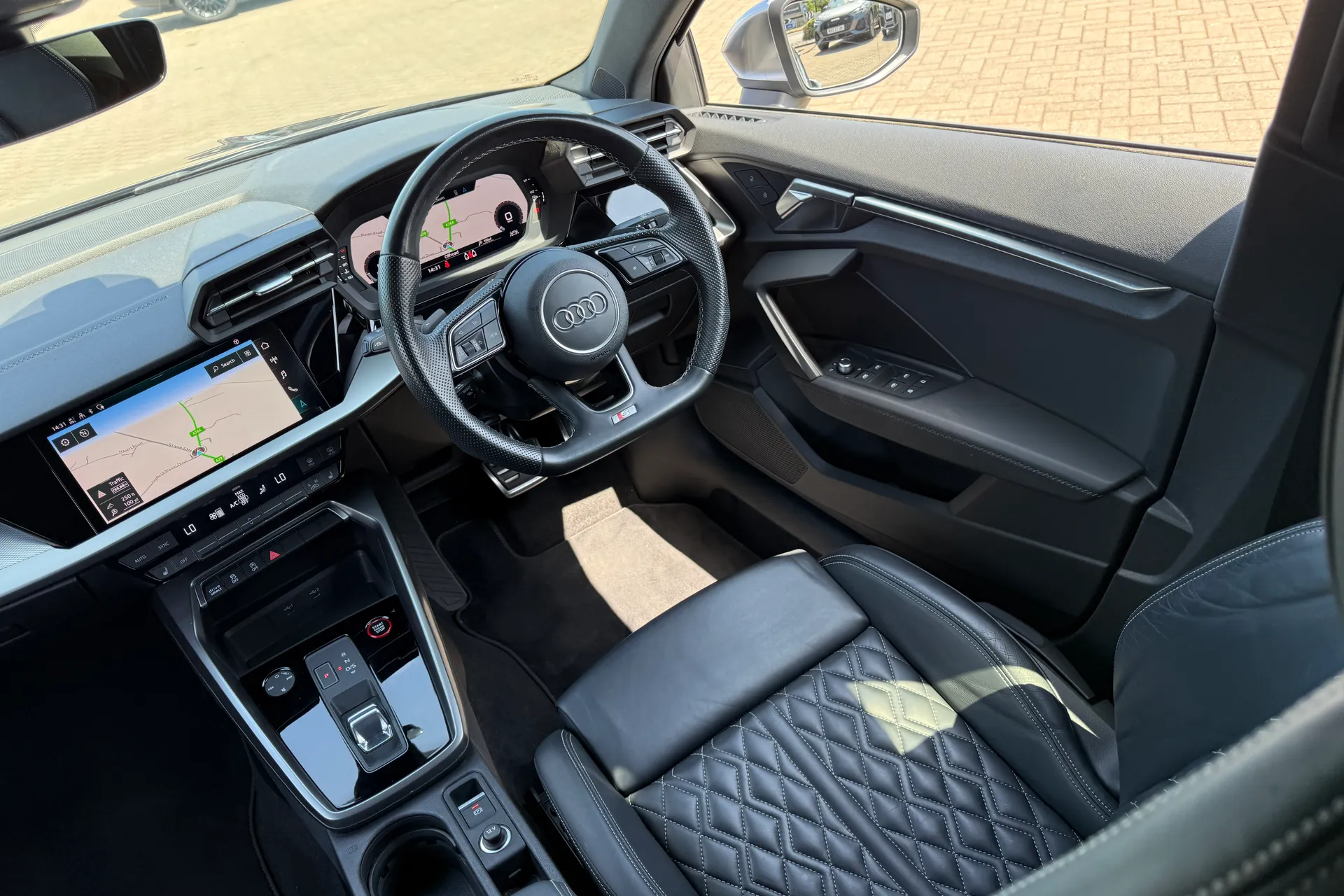 Audi A3 thumbnail image number 40