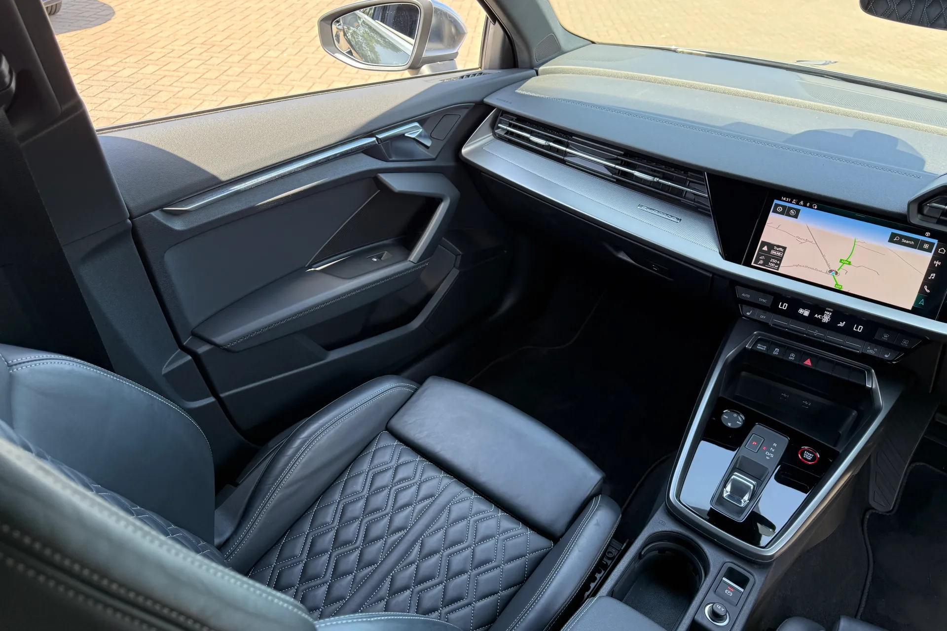 Audi A3 thumbnail image number 37