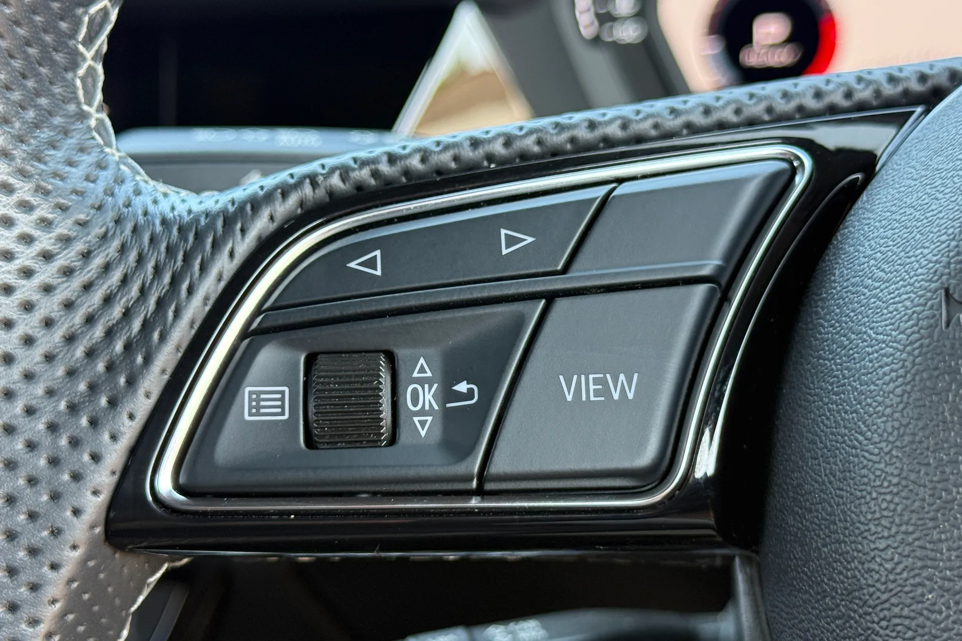 Audi A3 thumbnail image number 19