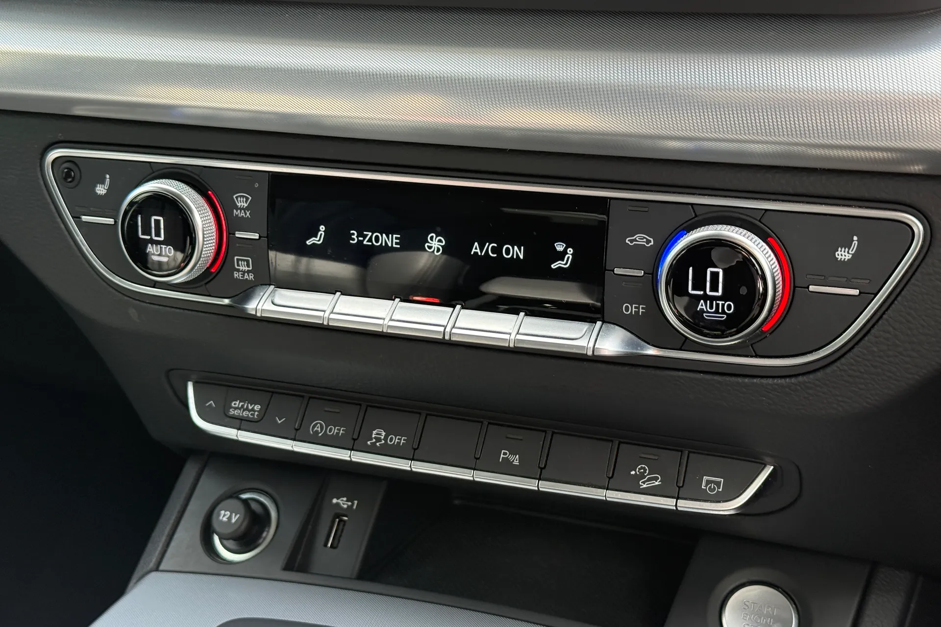 Audi Q5 thumbnail image number 14
