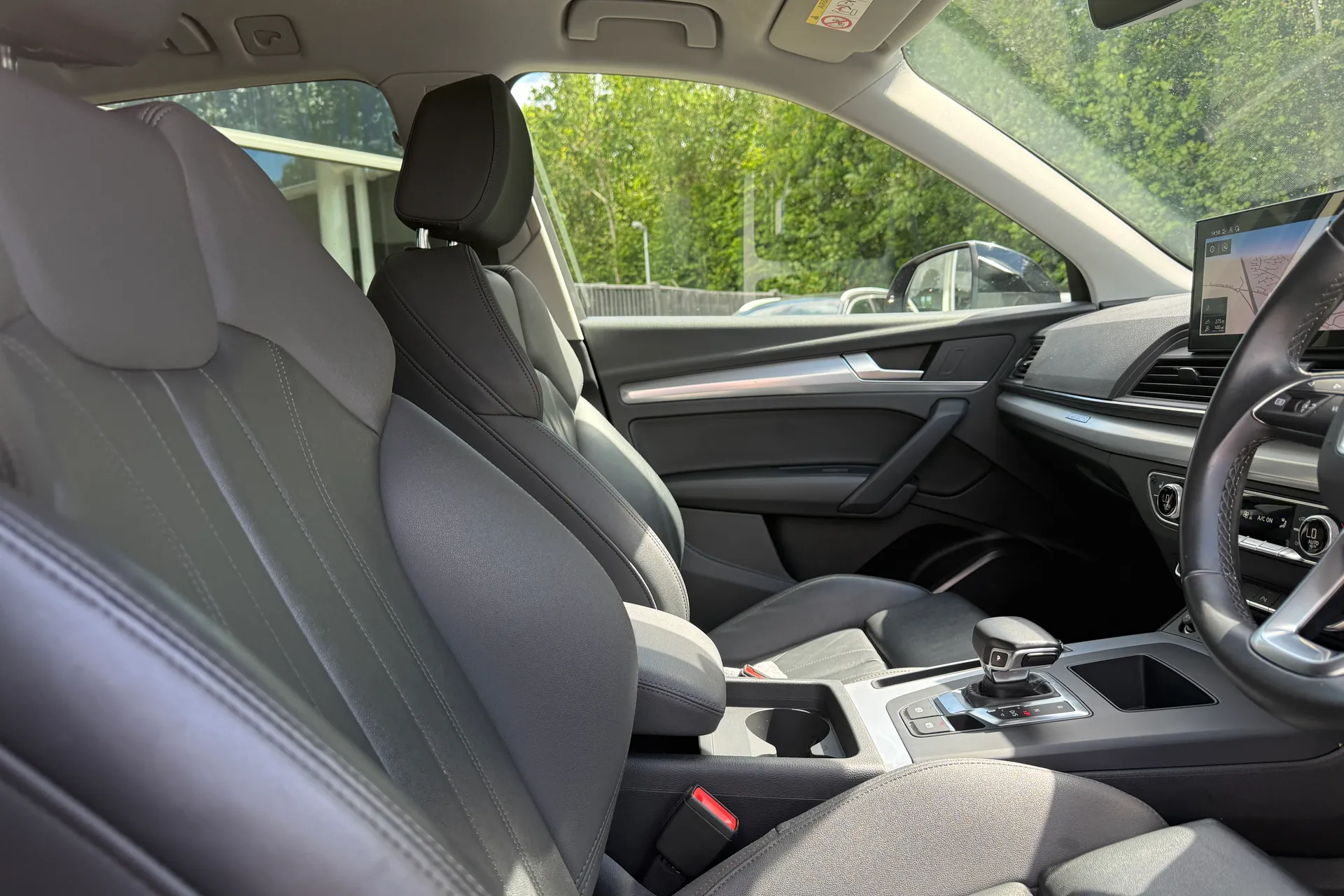 Audi Q5 thumbnail image number 28
