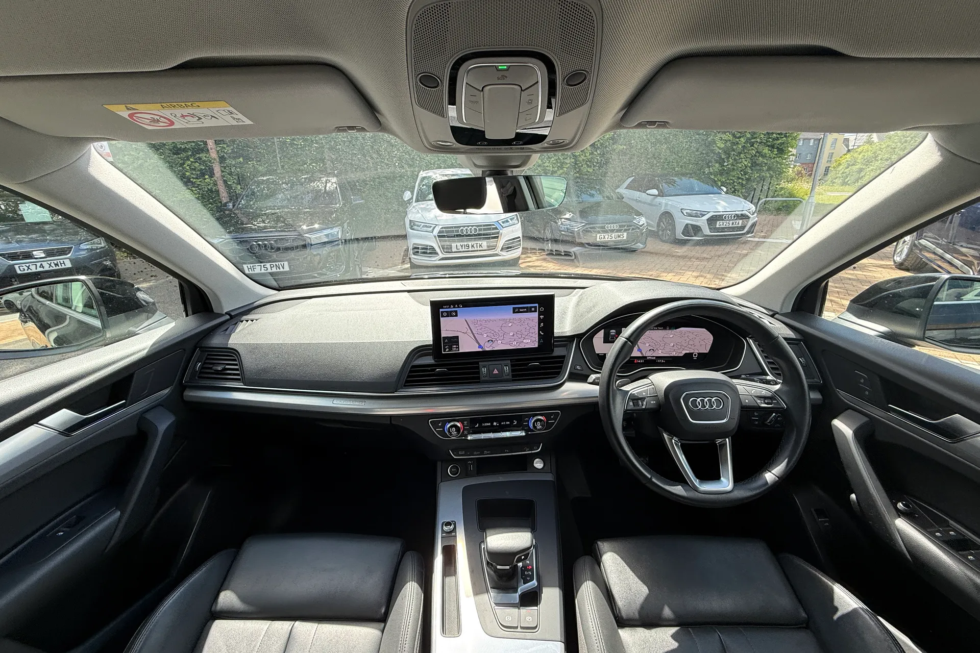 Audi Q5 thumbnail image number 3