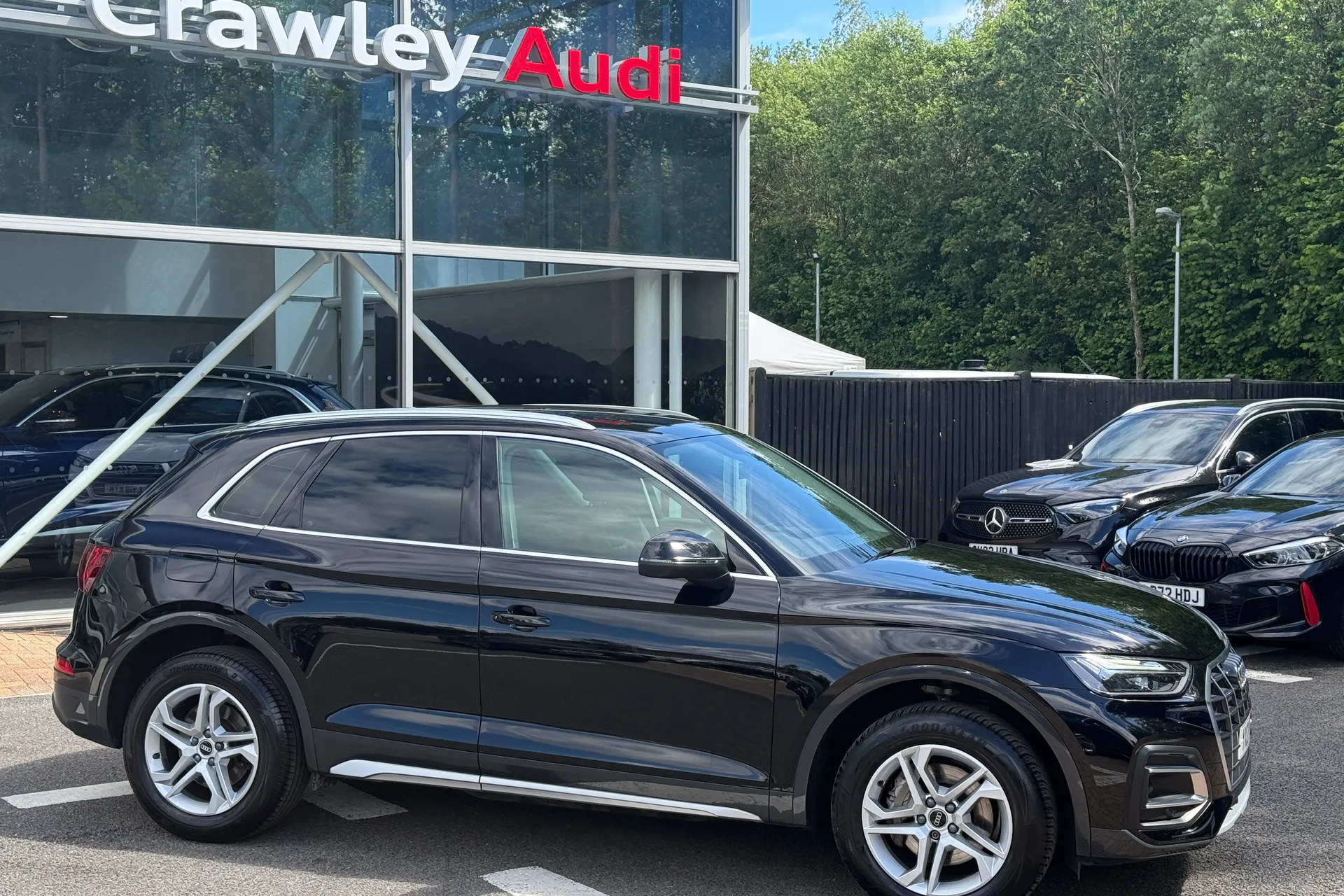 Audi Q5 thumbnail image number 2