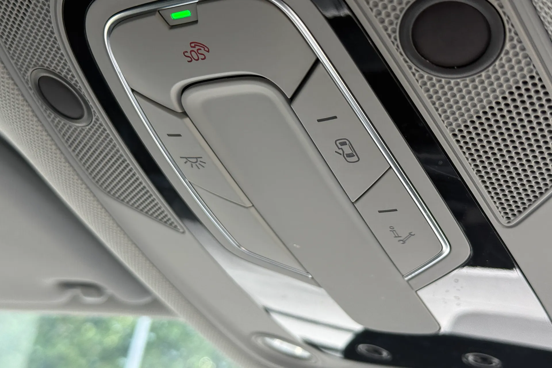 Audi Q5 thumbnail image number 17