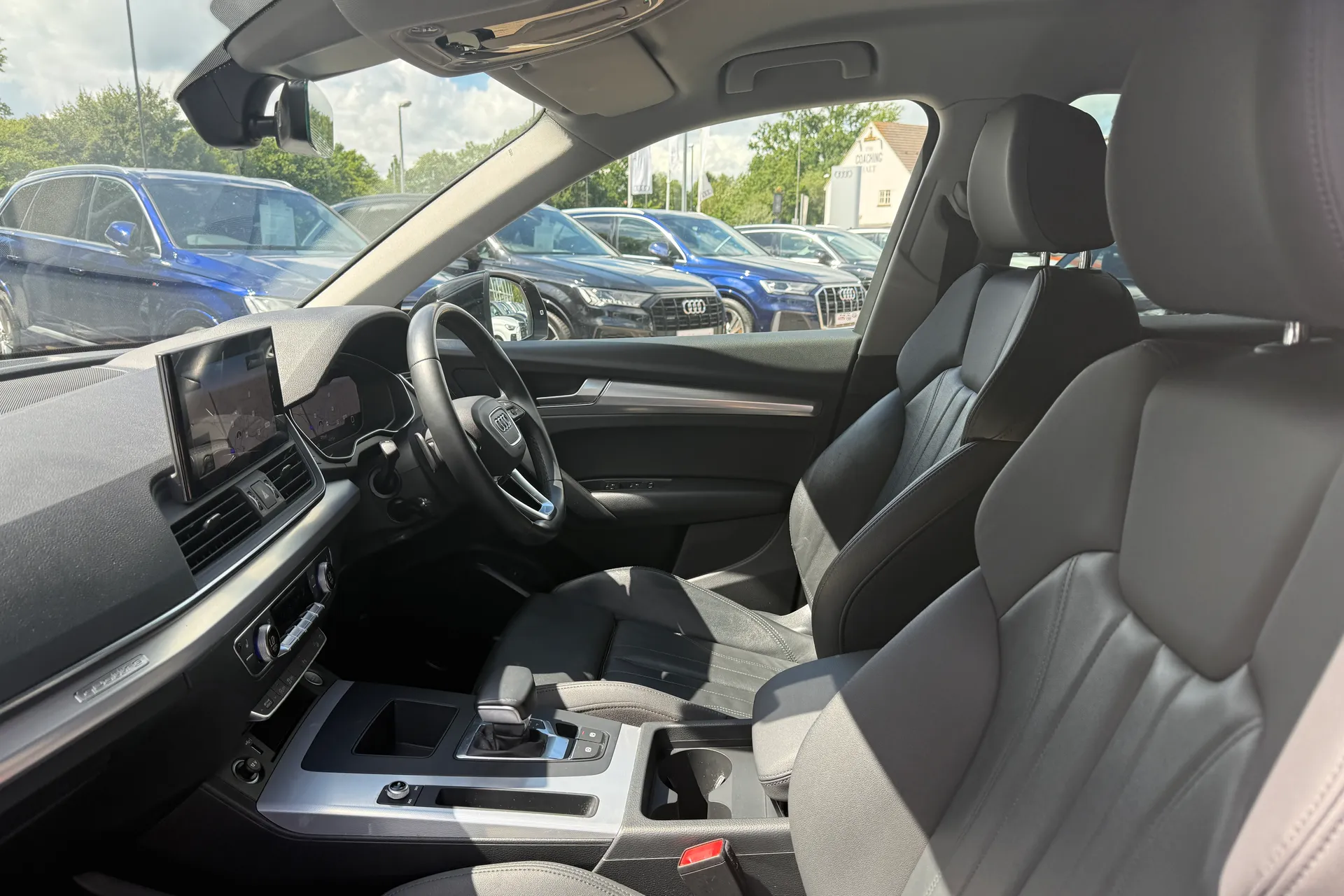 Audi Q5 thumbnail image number 52