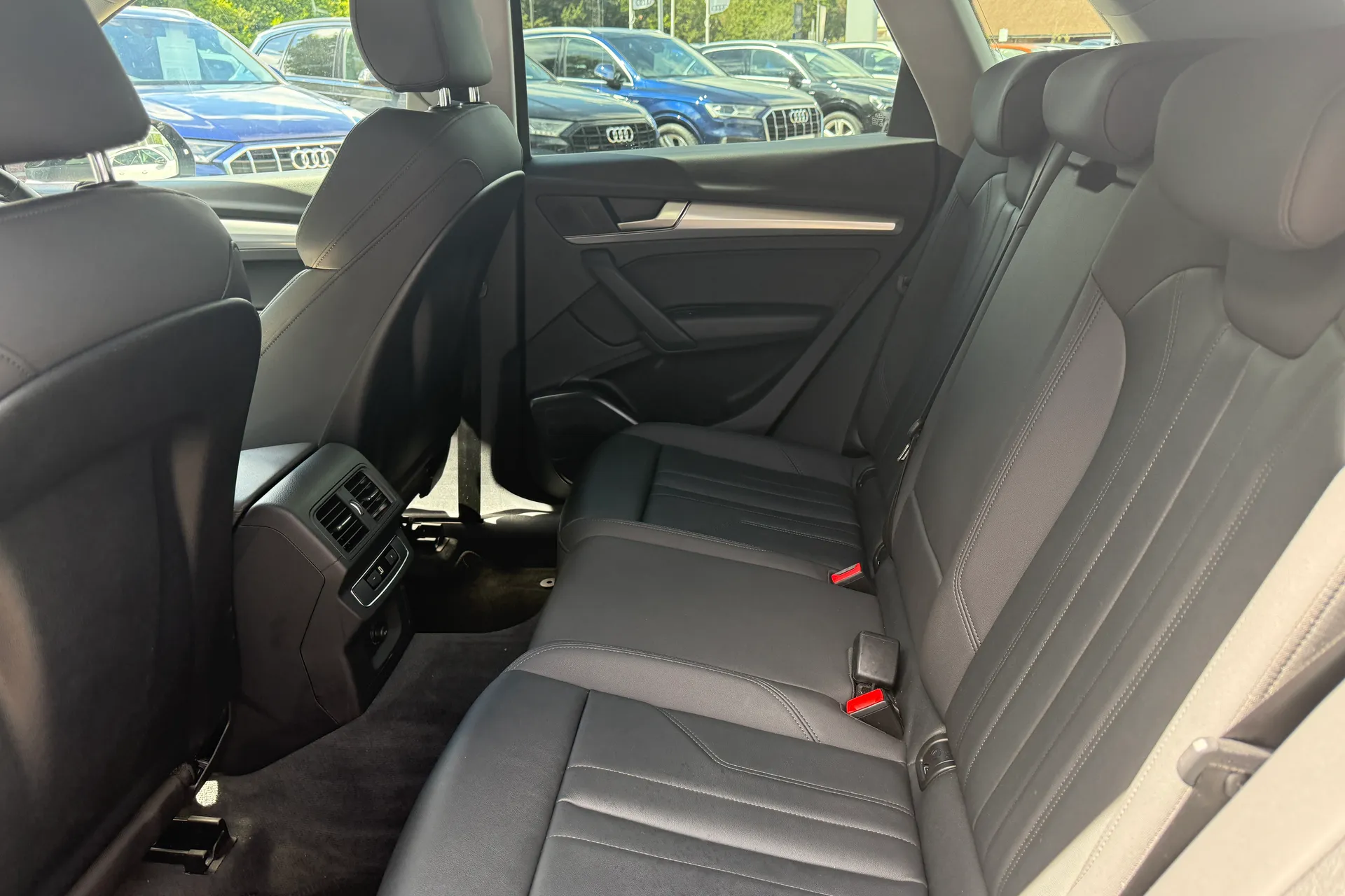 Audi Q5 thumbnail image number 49