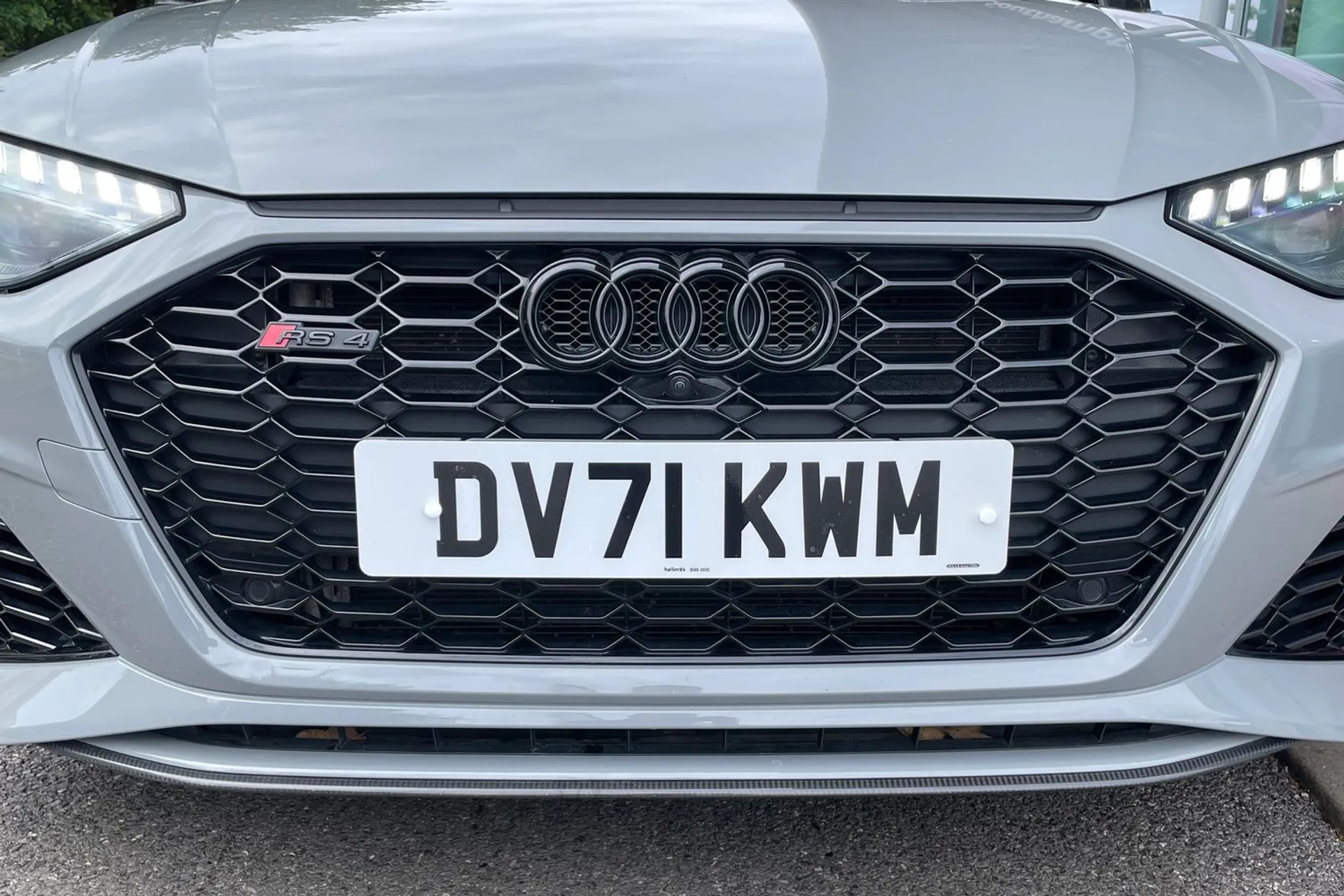 Audi RS4 thumbnail image number 54