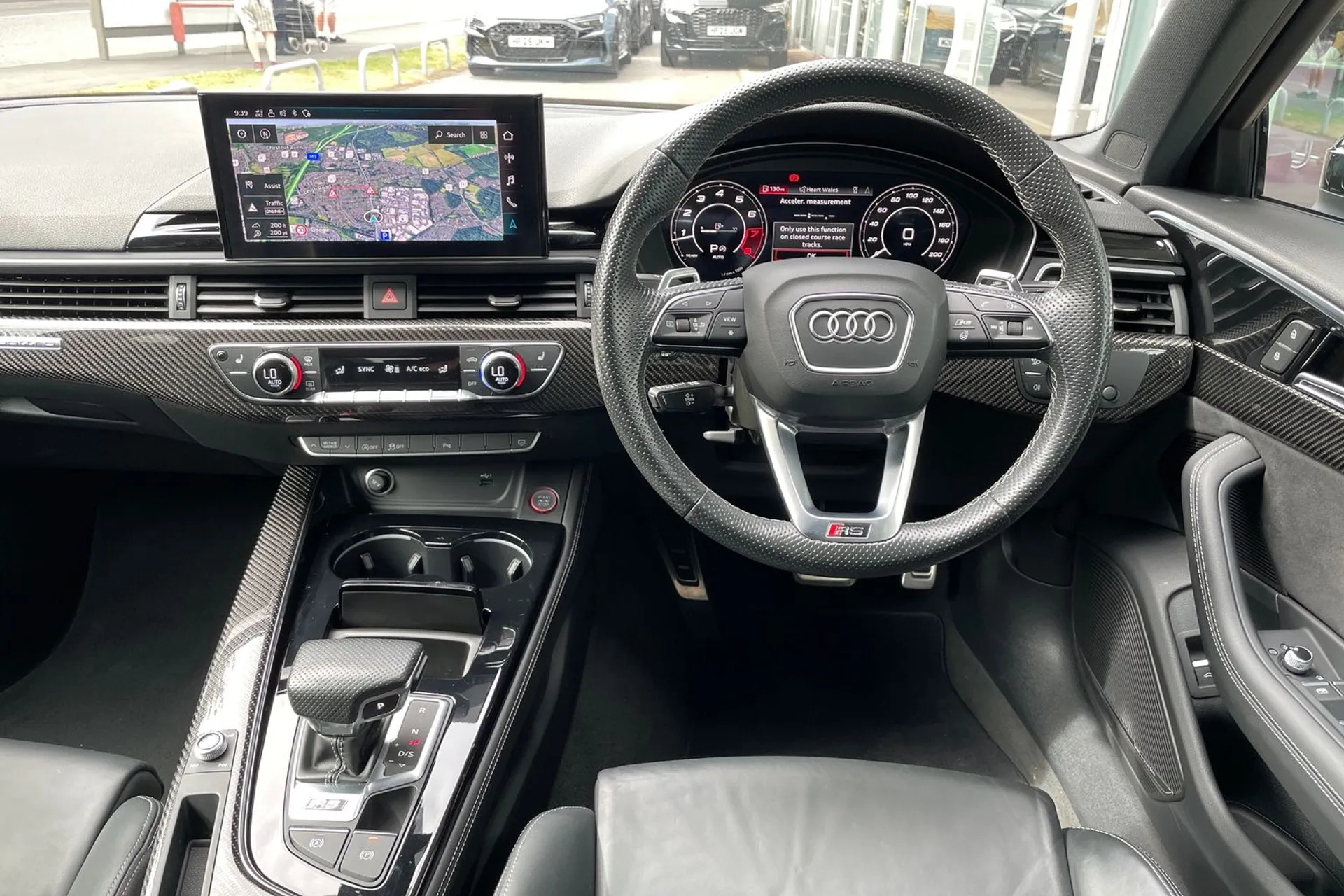 Audi RS4 thumbnail image number 4