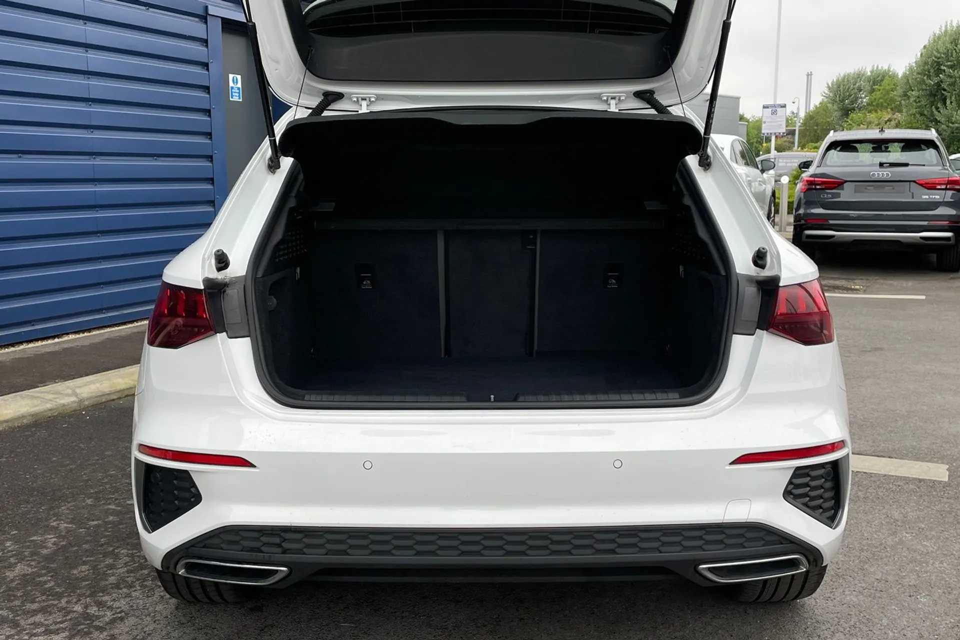 Audi A3 thumbnail image number 19