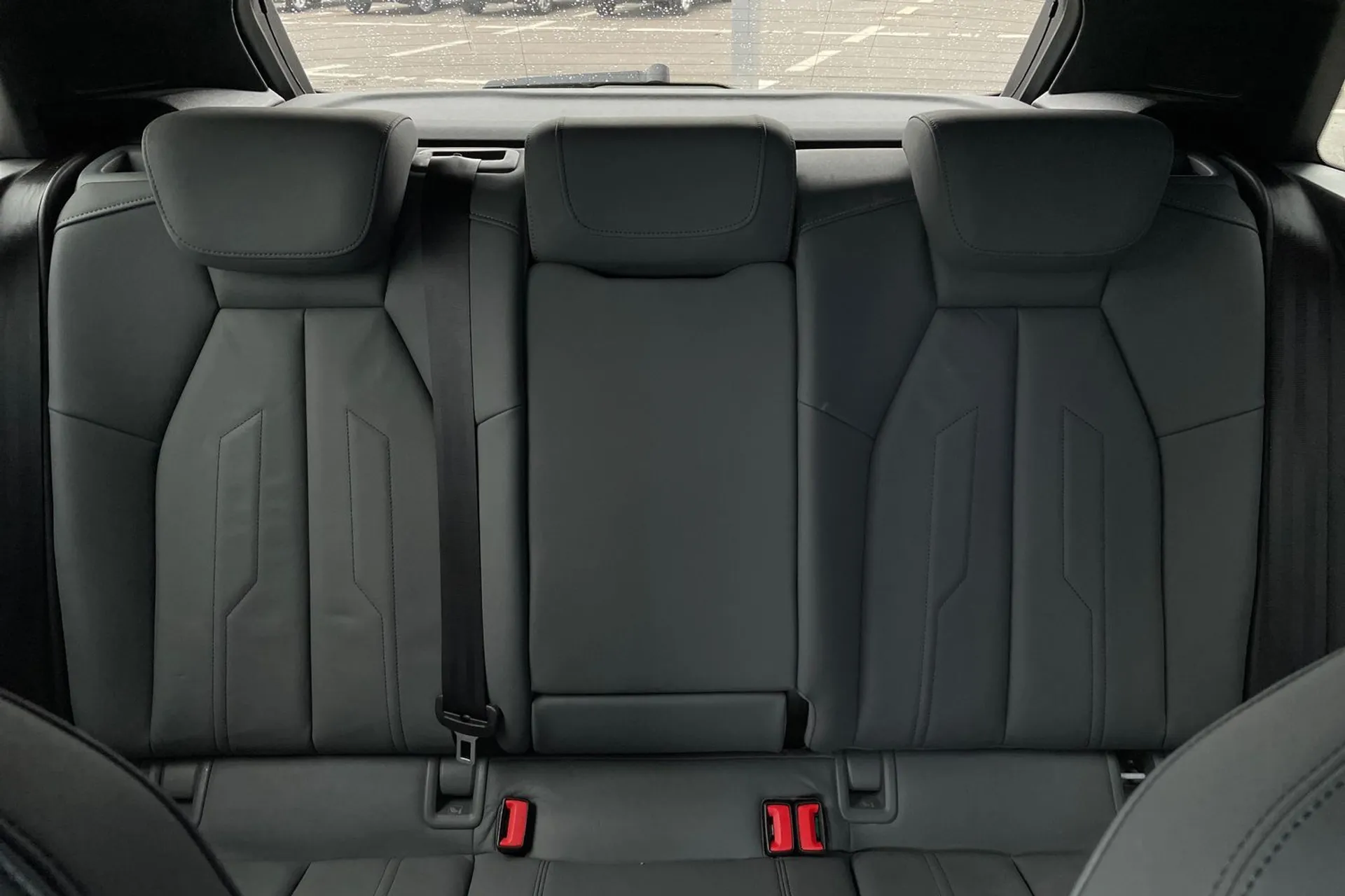 Audi A3 thumbnail image number 32