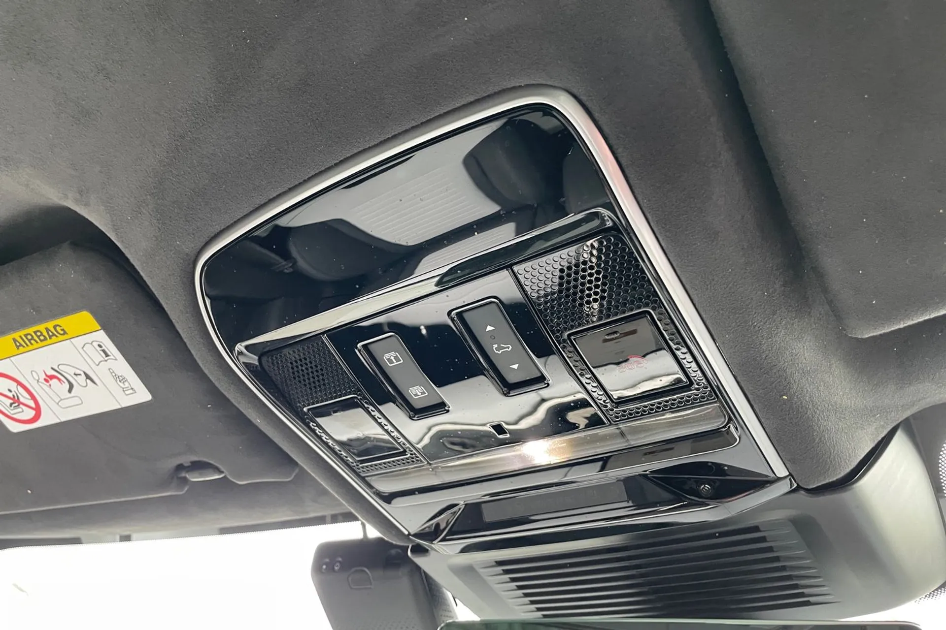 LAND ROVER RANGE ROVER SPORT thumbnail image number 60