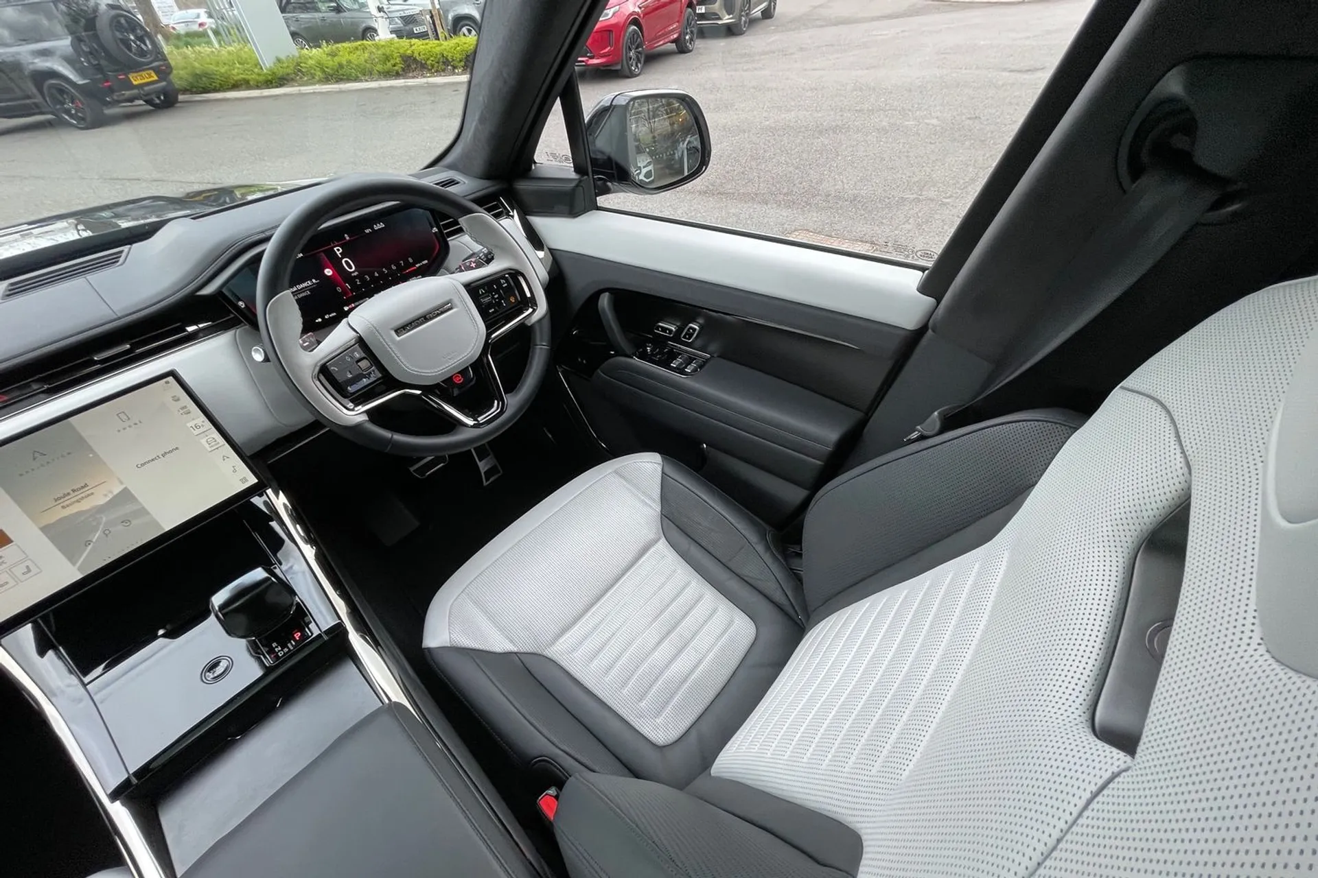 LAND ROVER RANGE ROVER SPORT thumbnail image number 14