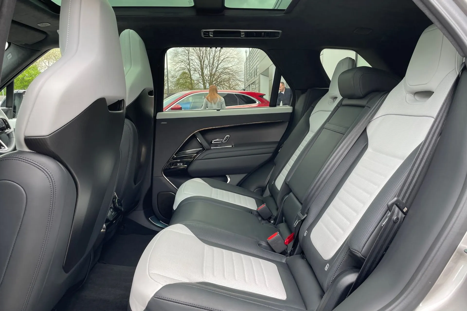 LAND ROVER RANGE ROVER SPORT thumbnail image number 57