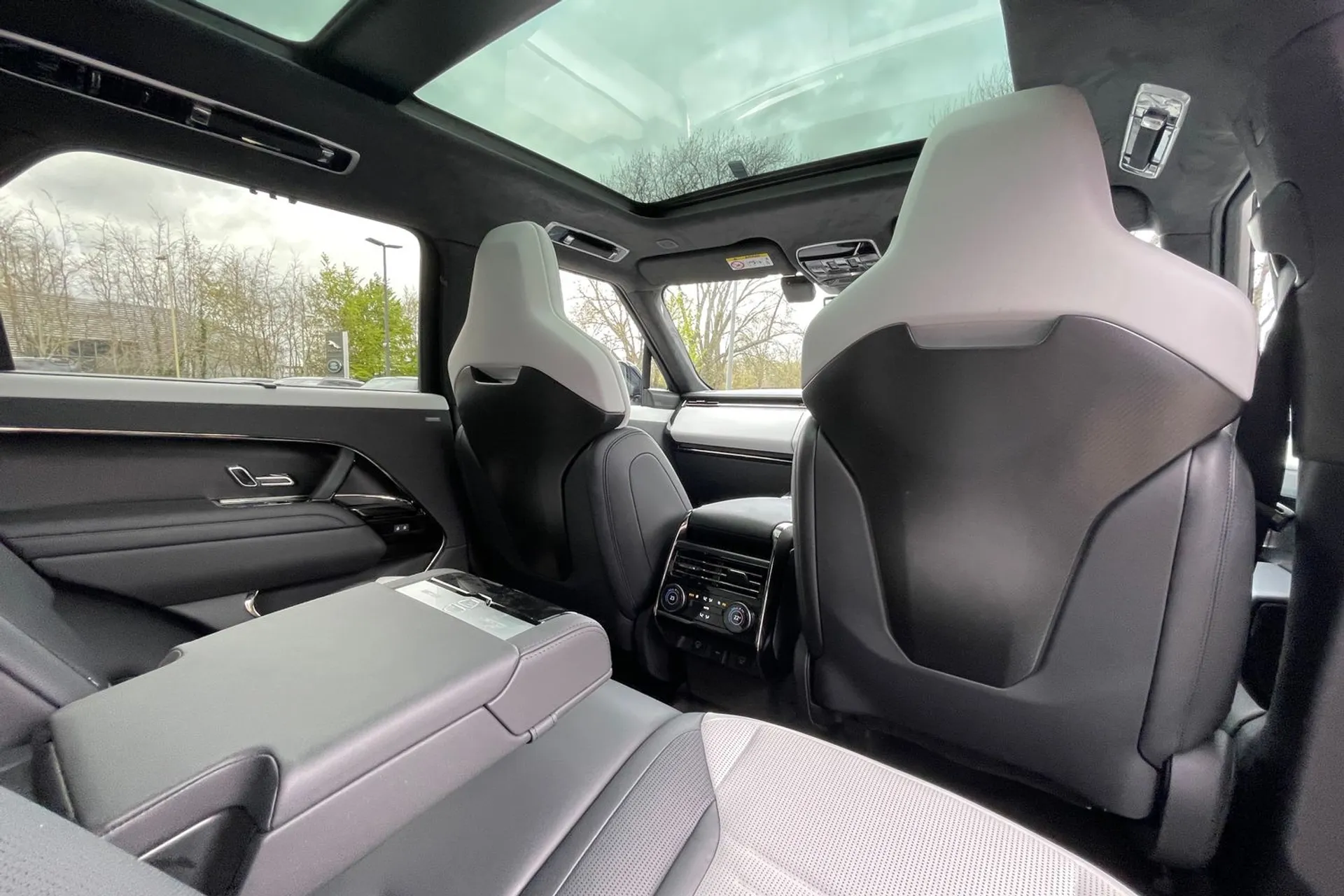 LAND ROVER RANGE ROVER SPORT thumbnail image number 50