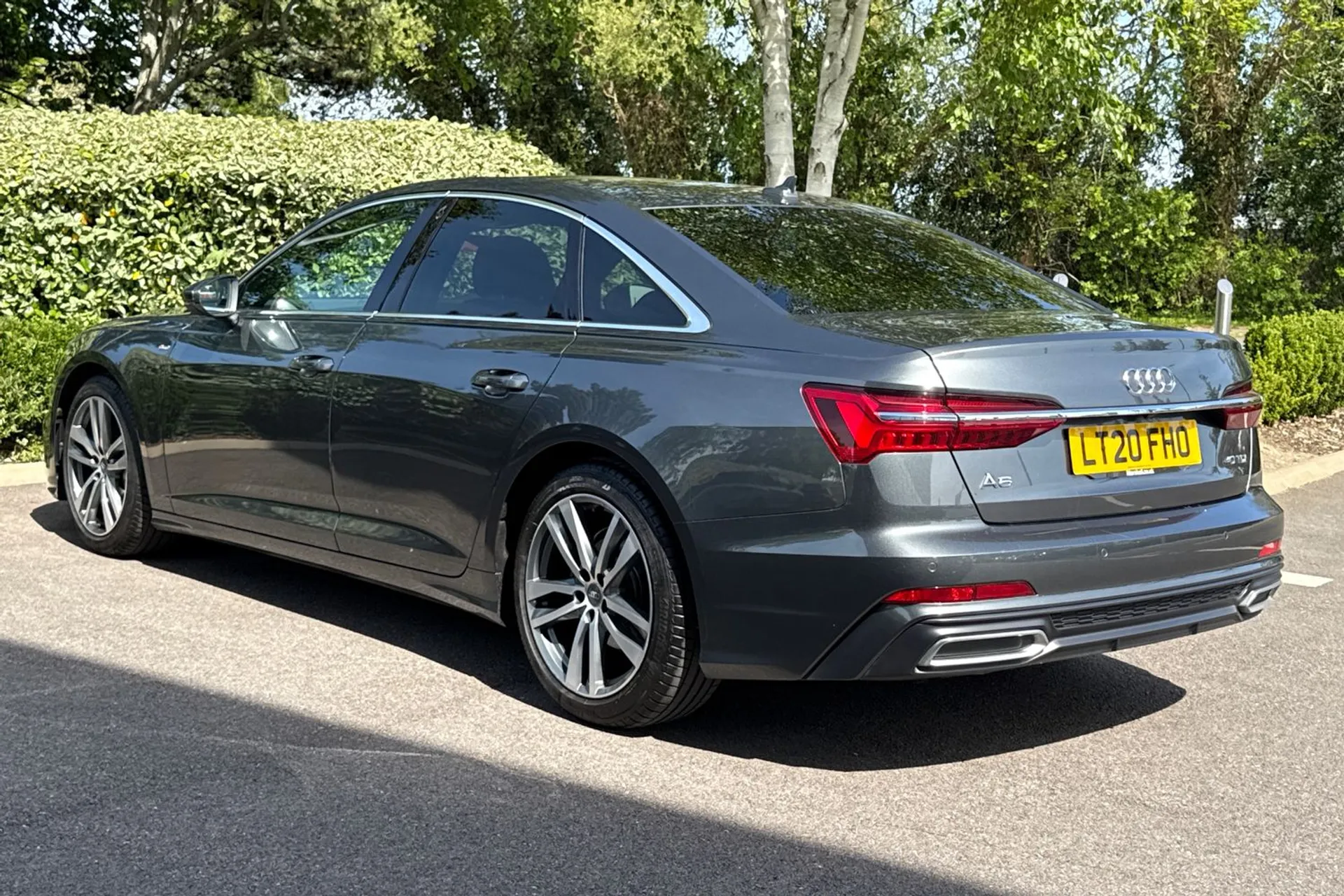 Audi A6 thumbnail image number 16