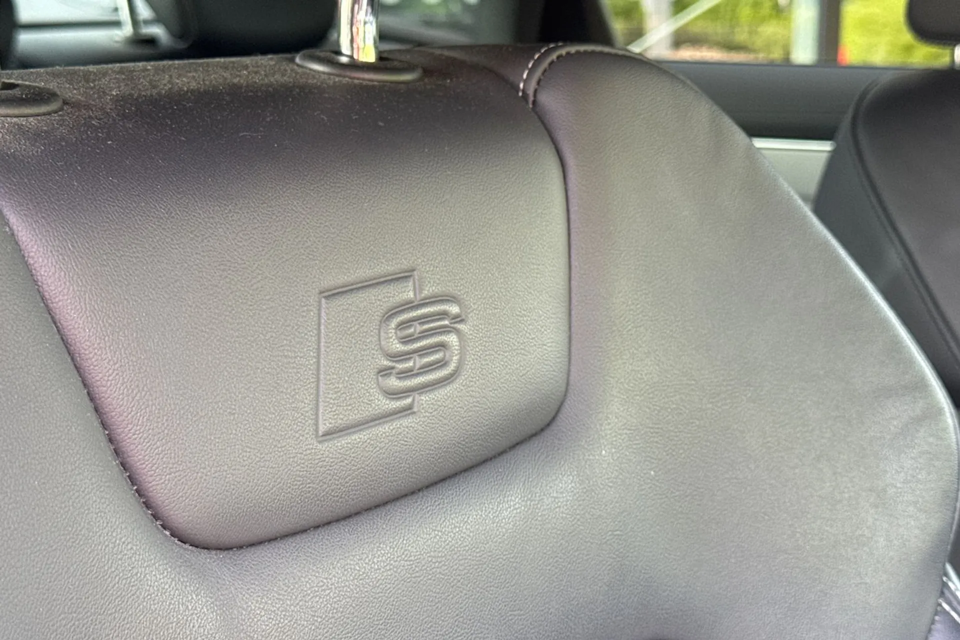 Audi A6 thumbnail image number 48