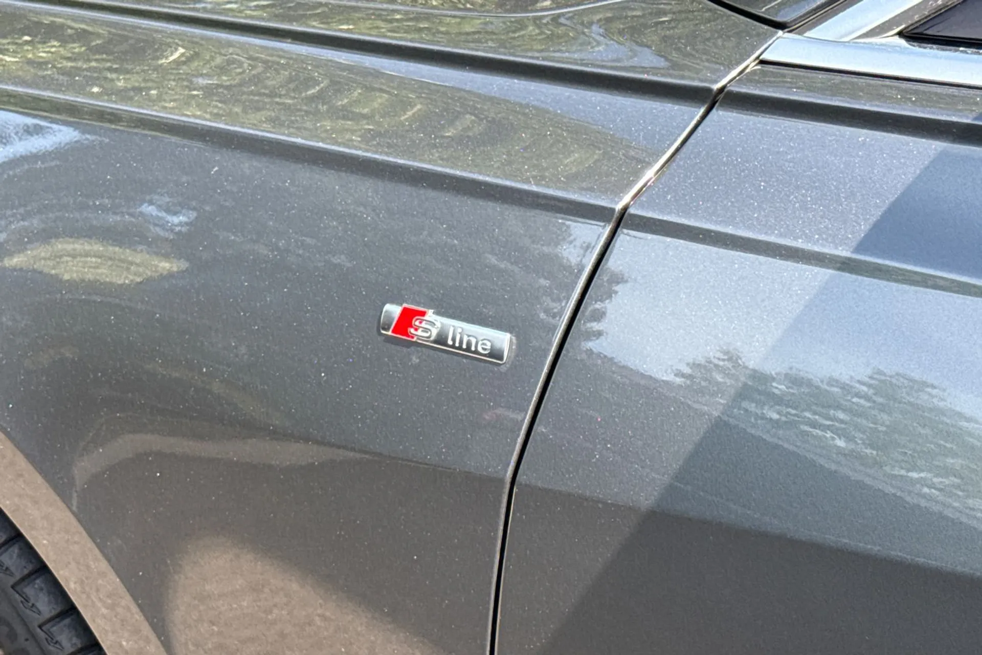 Audi A6 thumbnail image number 27