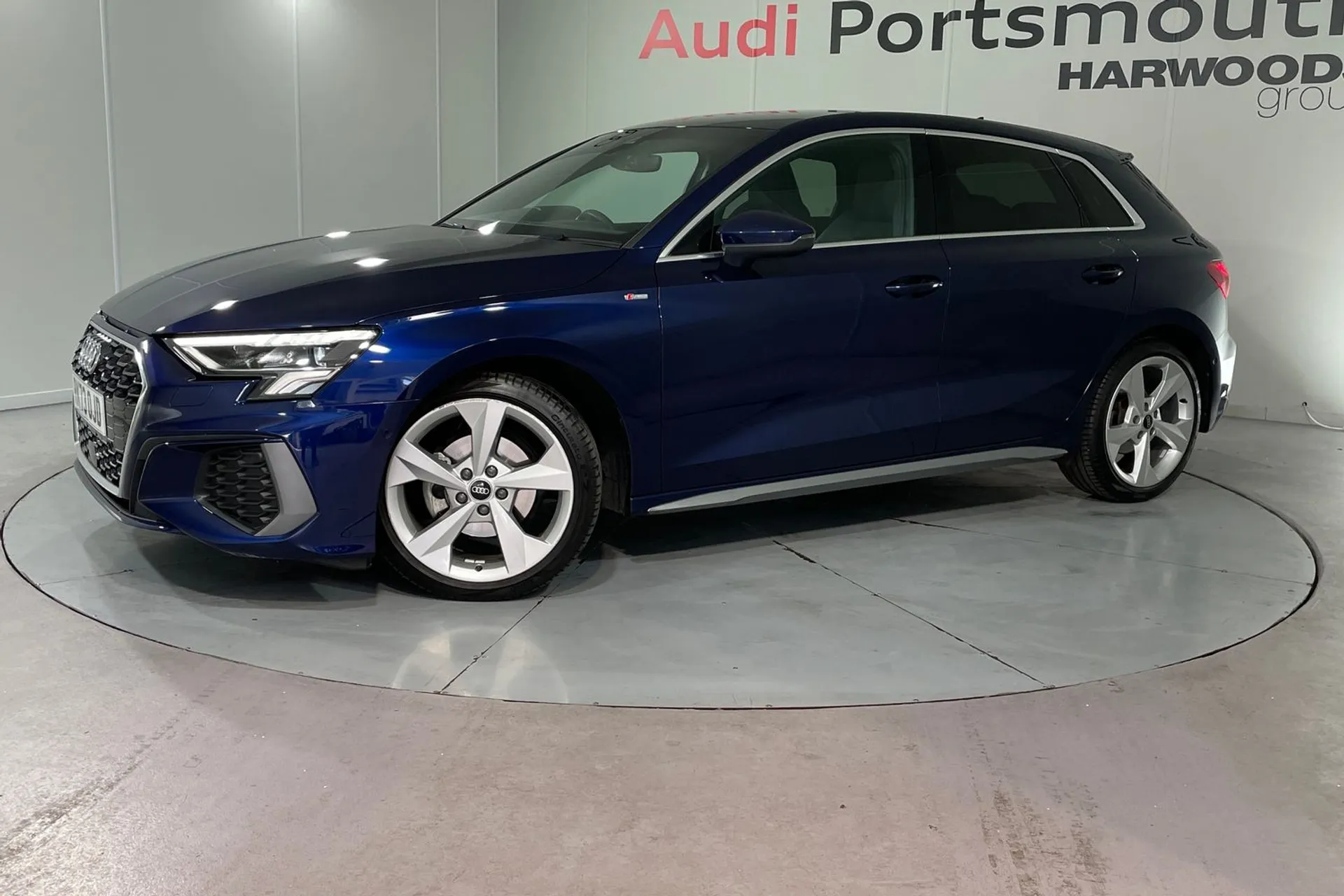 Audi A3 thumbnail image number 11