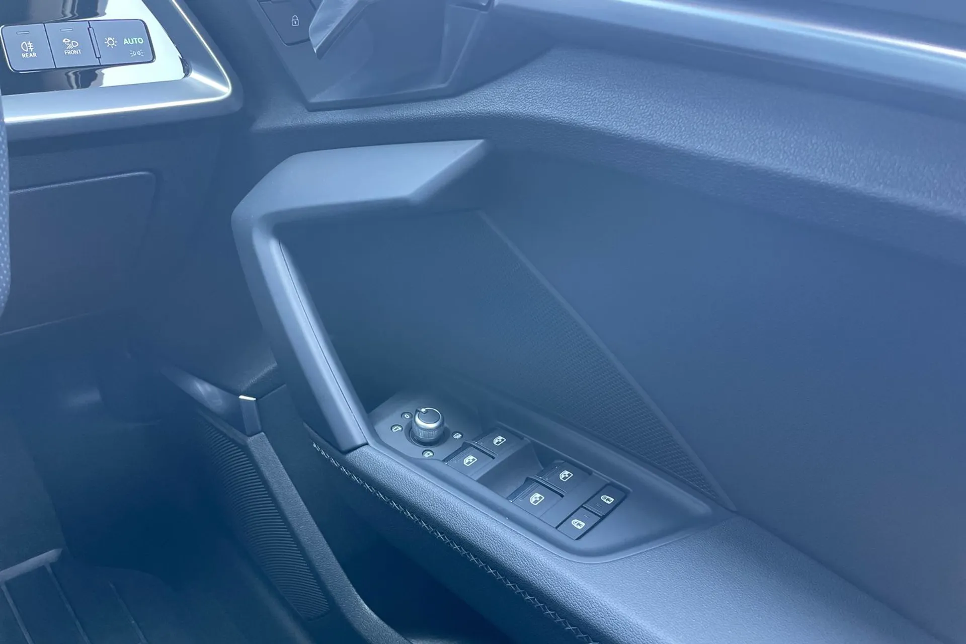 Audi A3 thumbnail image number 42