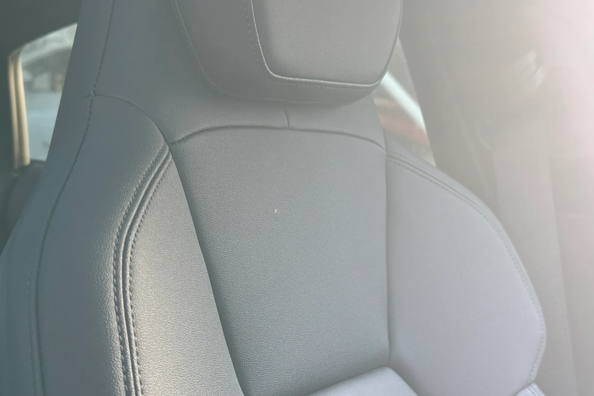 Audi e-tron GT thumbnail image number 22