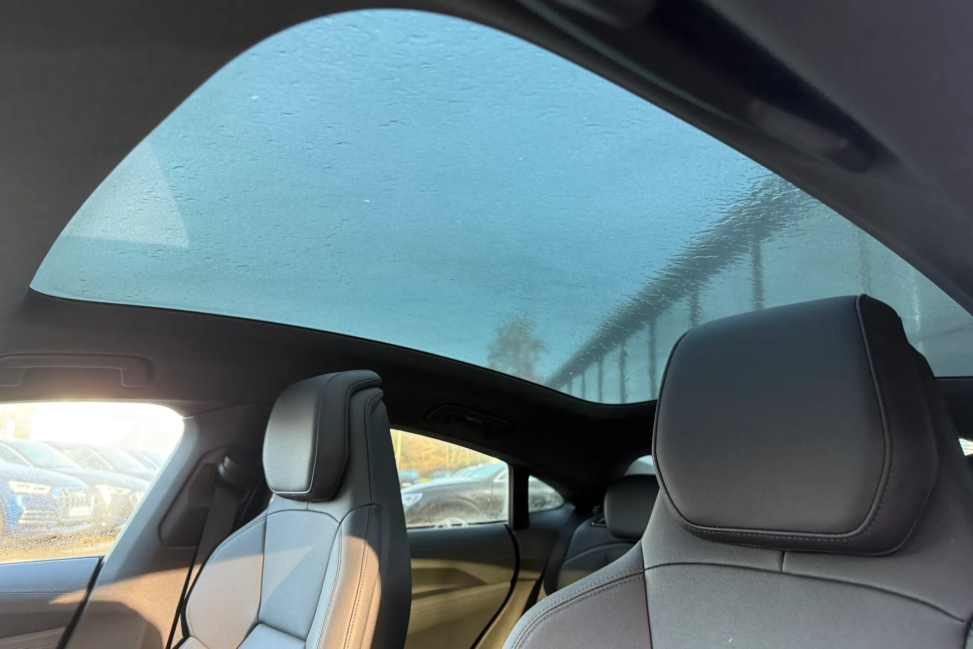 Audi e-tron GT thumbnail image number 4