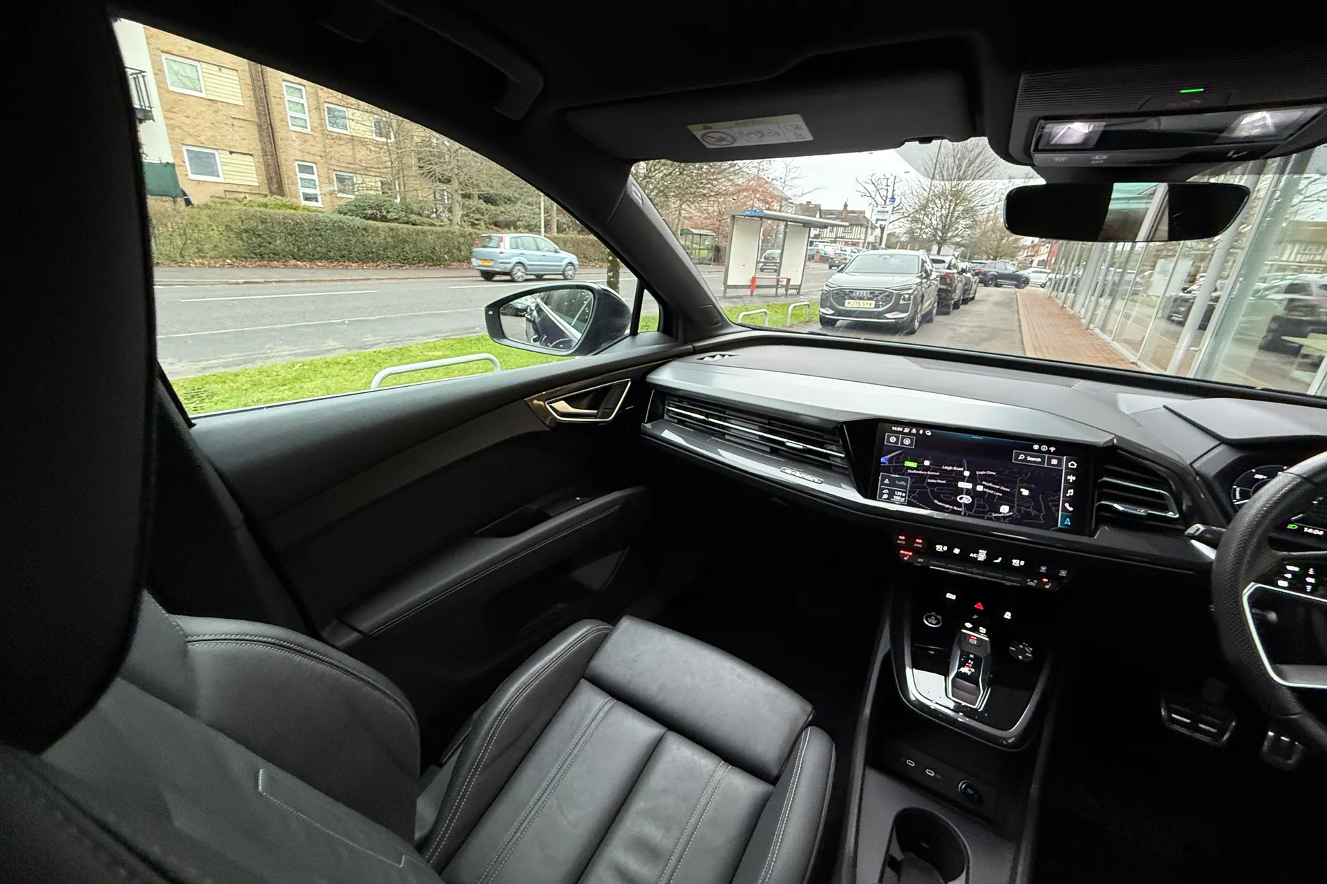 Audi Q4 thumbnail image number 41