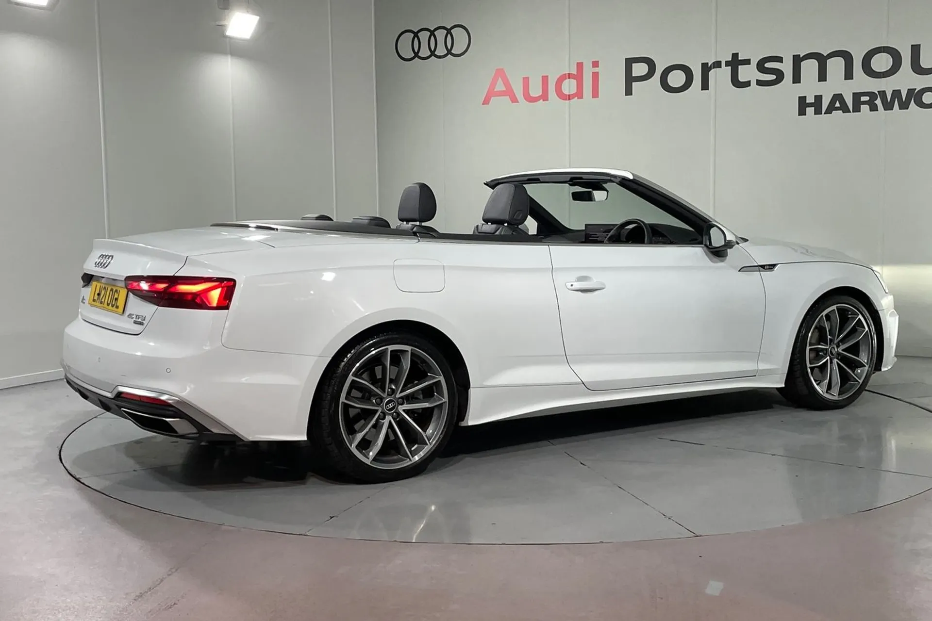 Audi A5 thumbnail image number 3