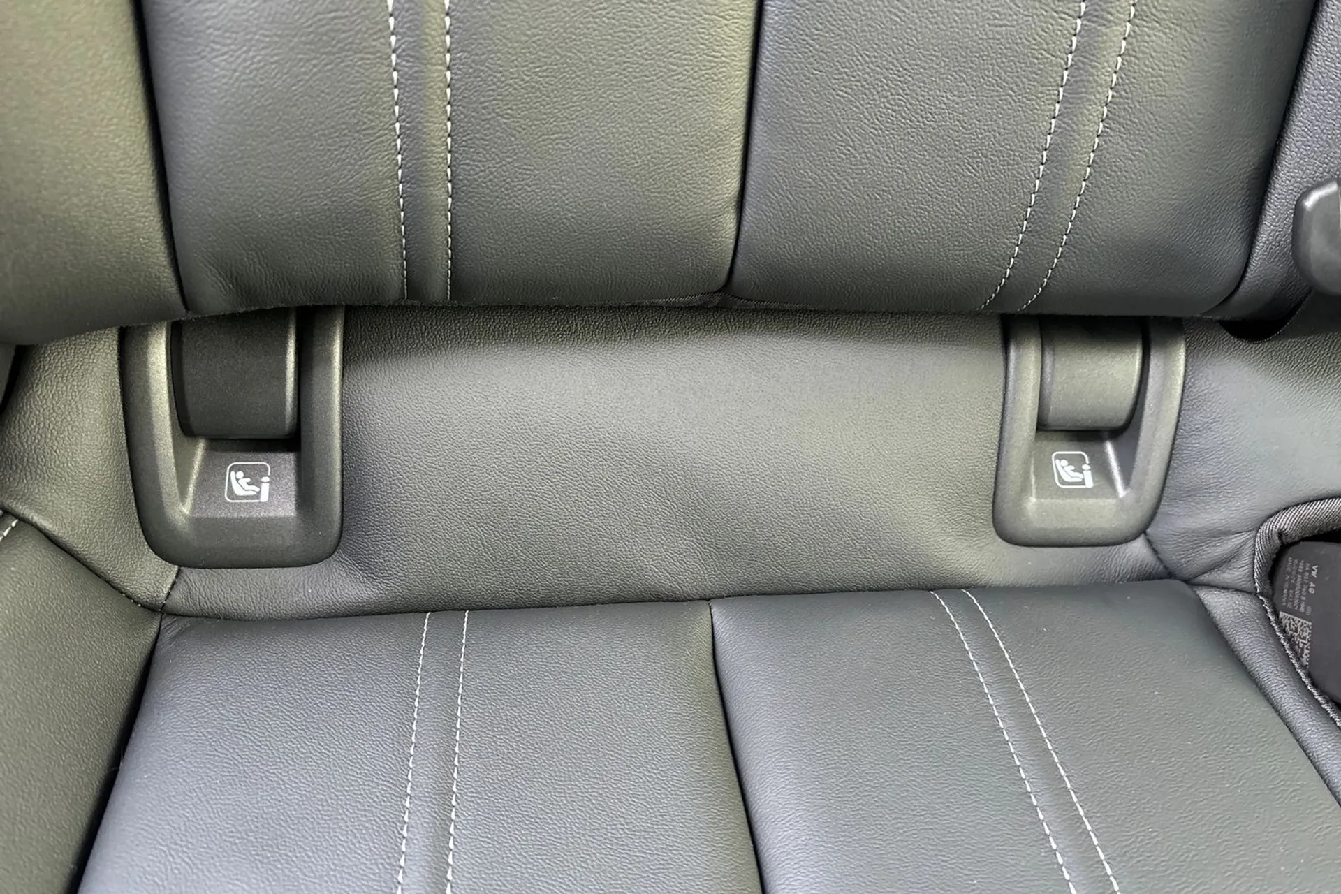 Audi Q4 thumbnail image number 23