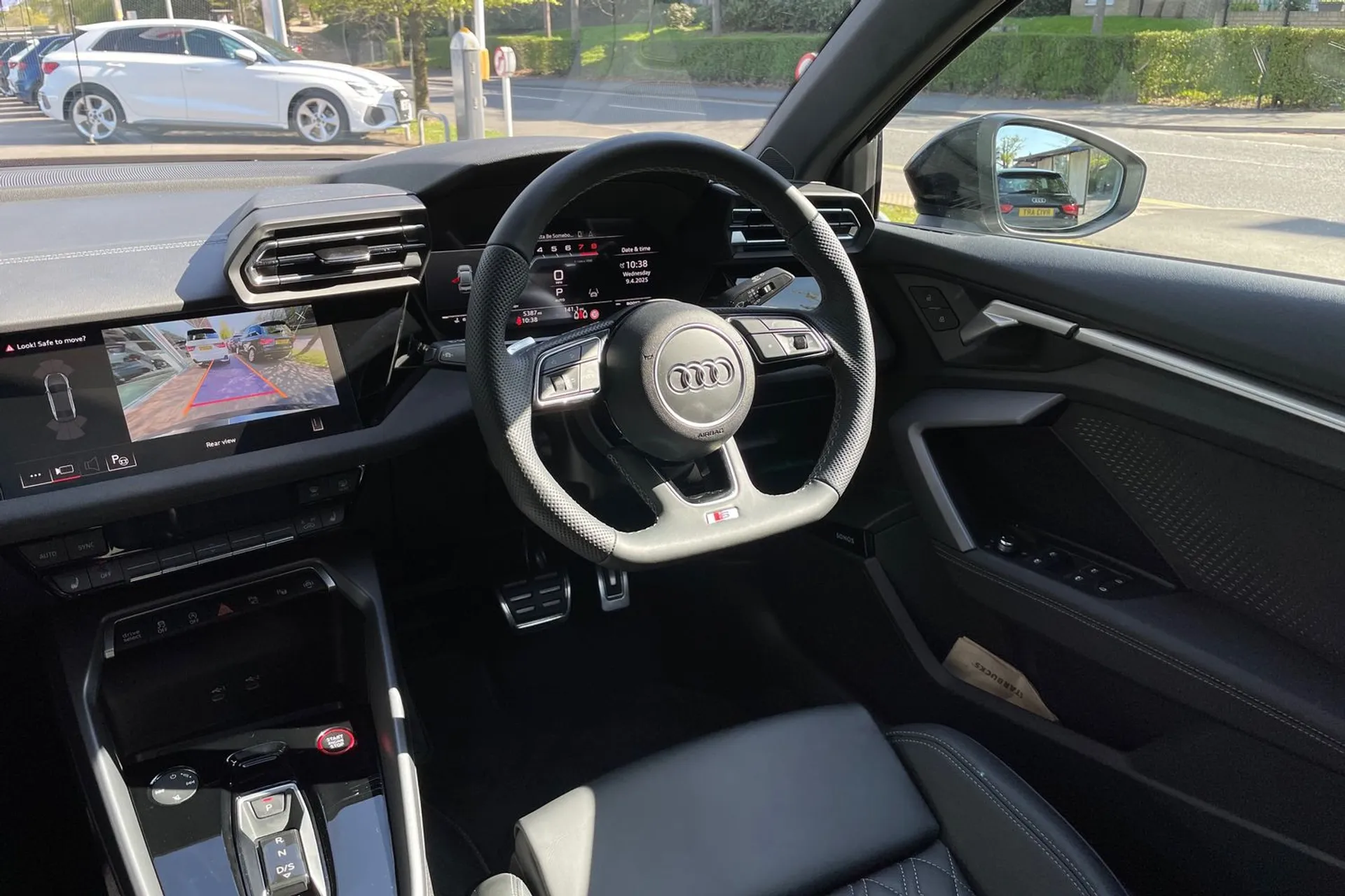 Audi A3 thumbnail image number 31