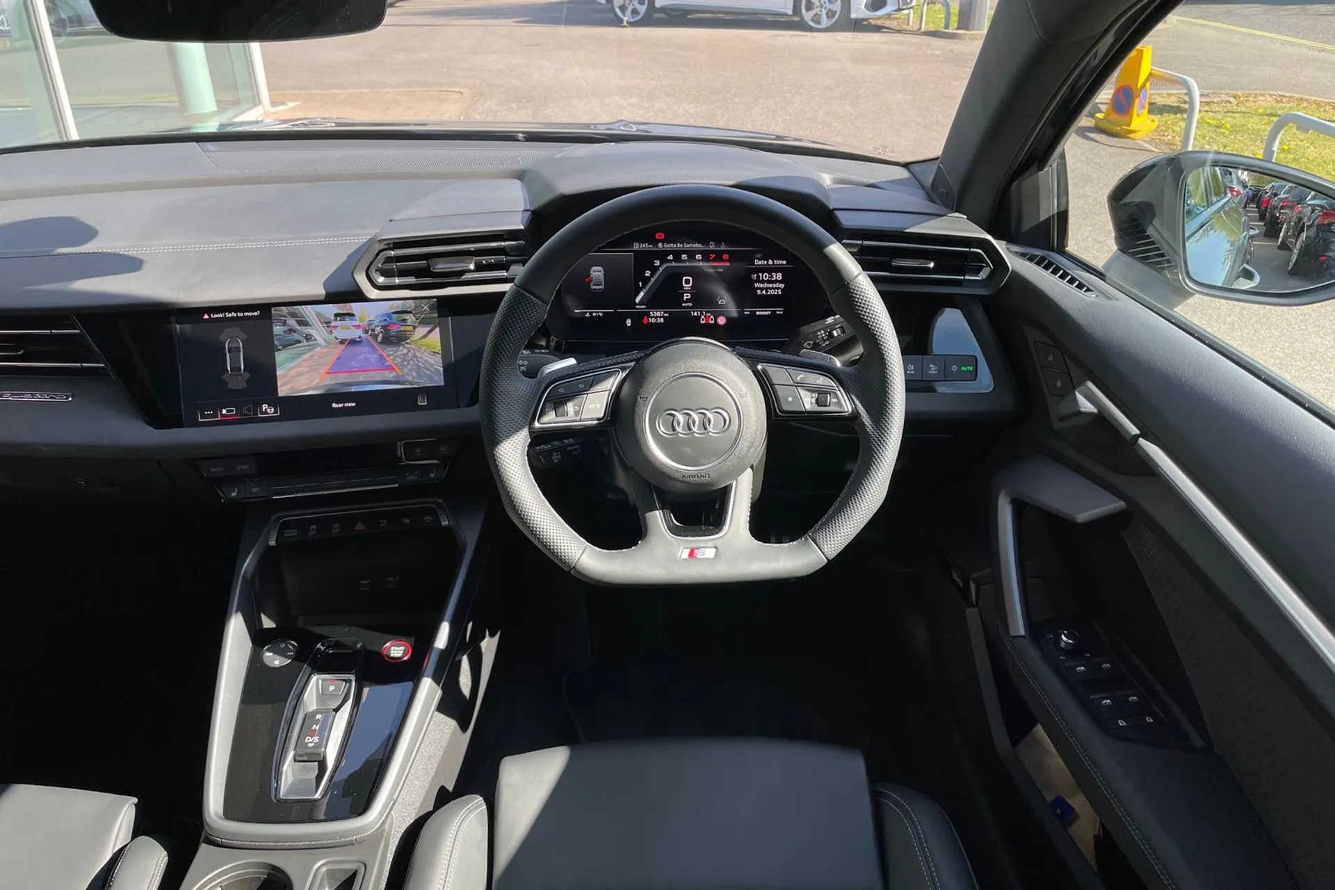 Audi A3 thumbnail image number 32