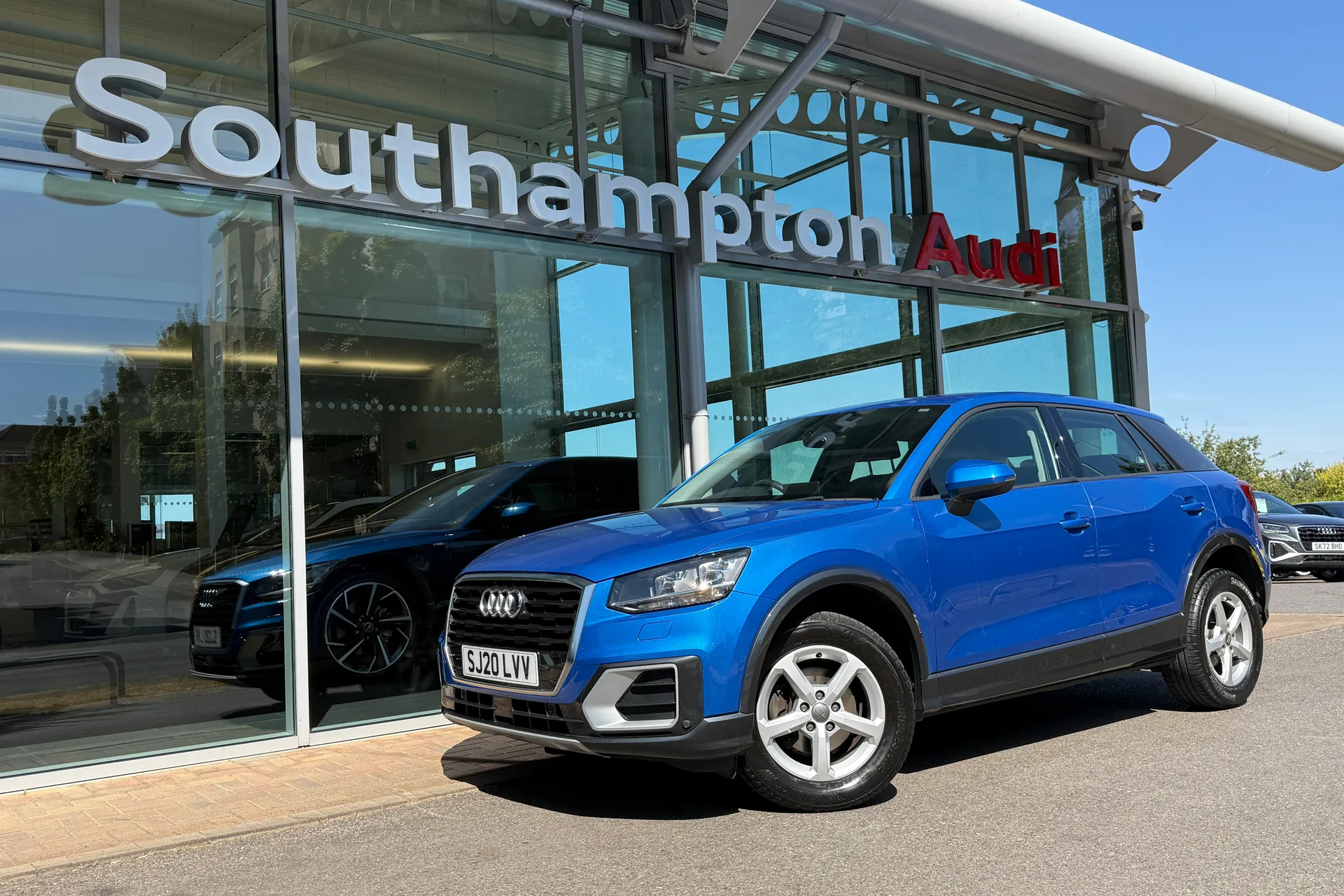 Audi Q2 thumbnail image number 38