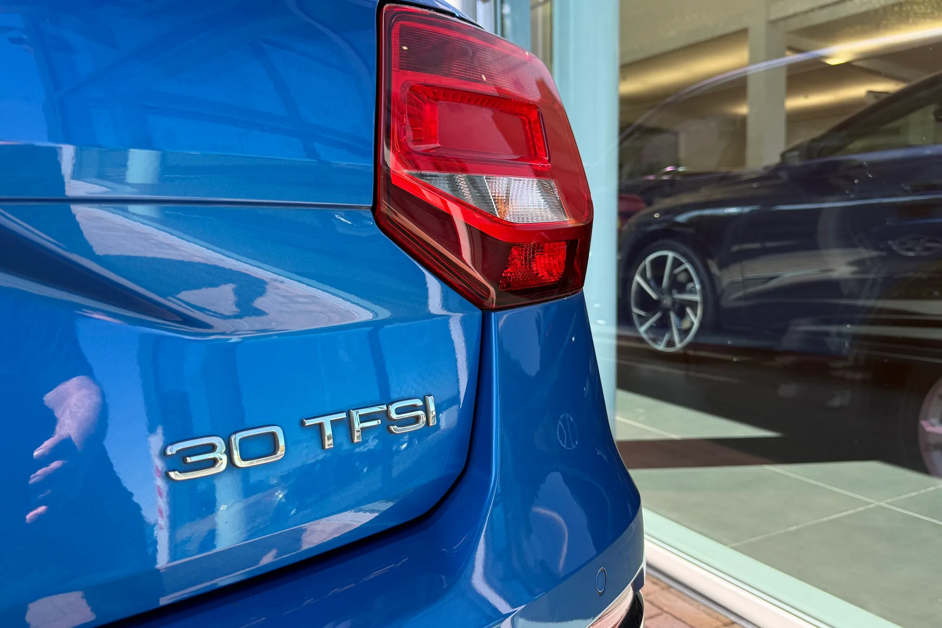 Audi Q2 thumbnail image number 28