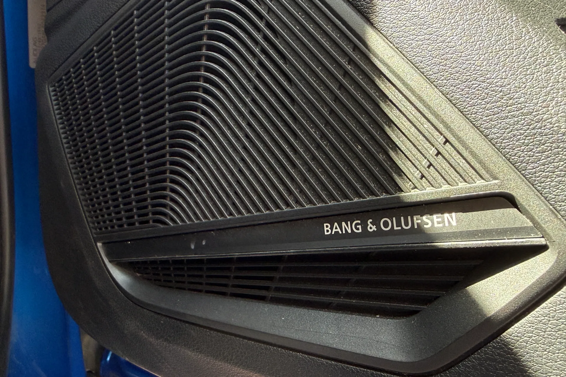 Audi Q2 thumbnail image number 24