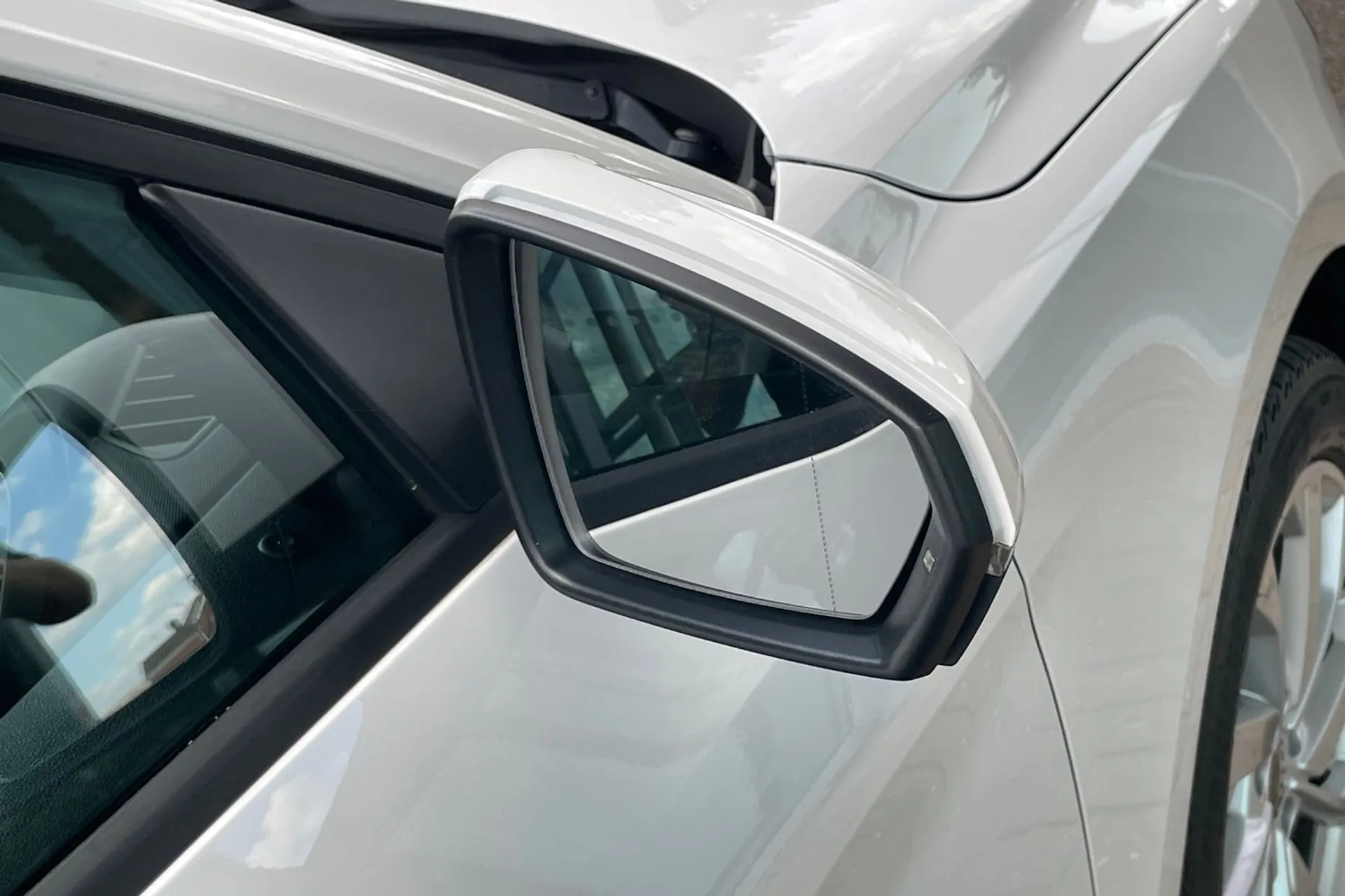 Audi A1 thumbnail image number 48