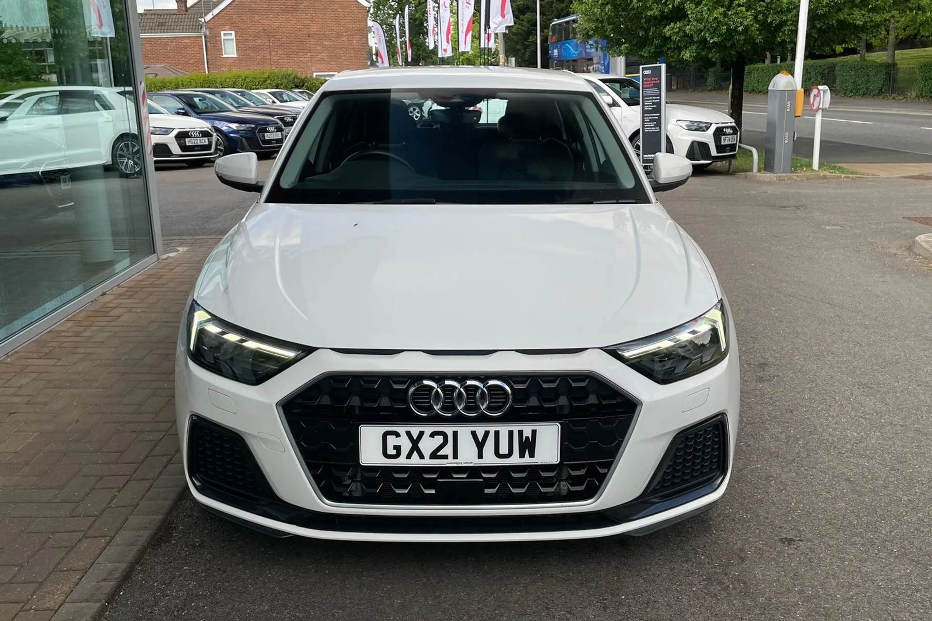 Audi A1 thumbnail image number 10