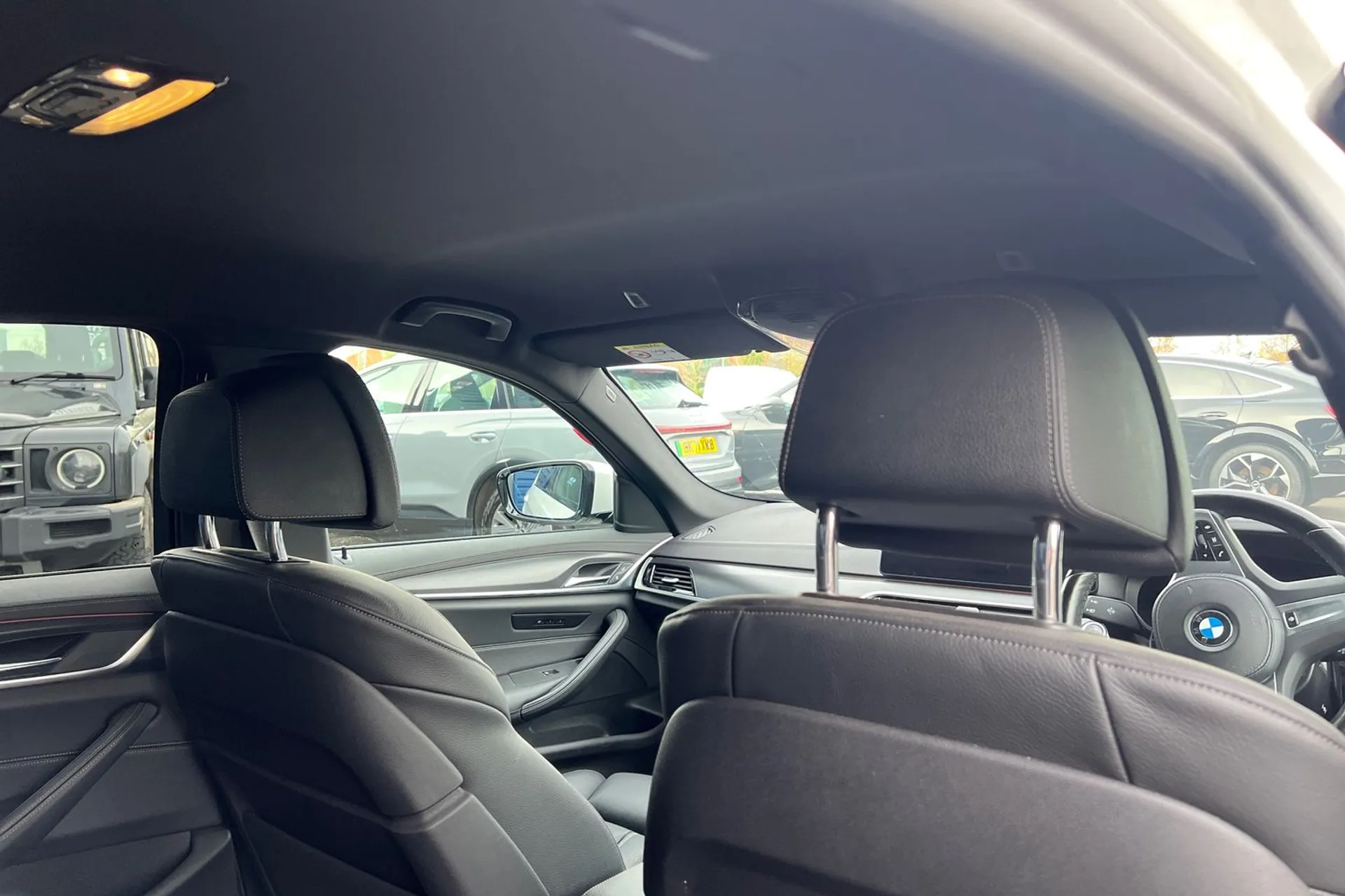 BMW 5 SERIES thumbnail image number 21