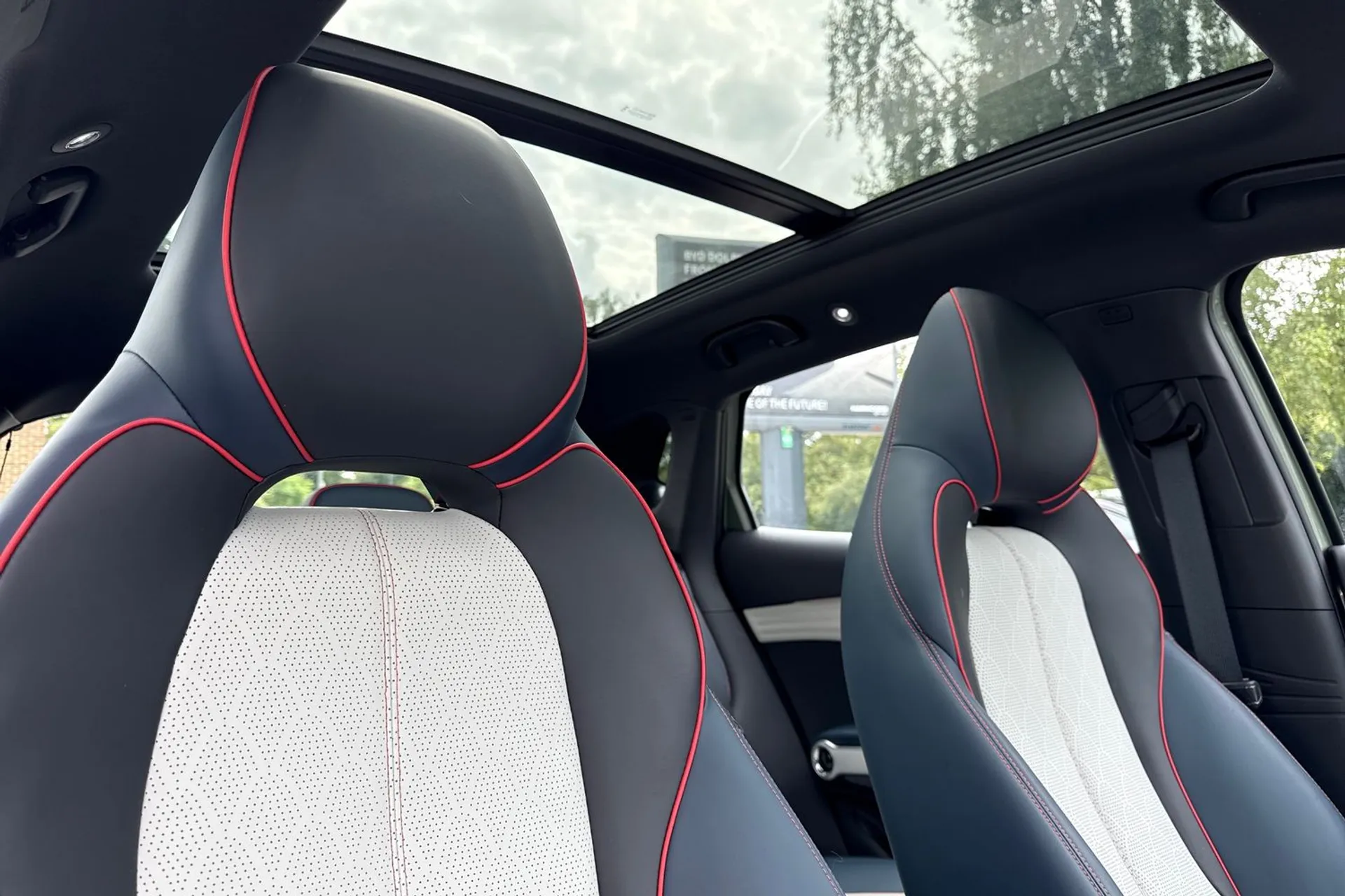 BYD ATTO 3 thumbnail image number 58