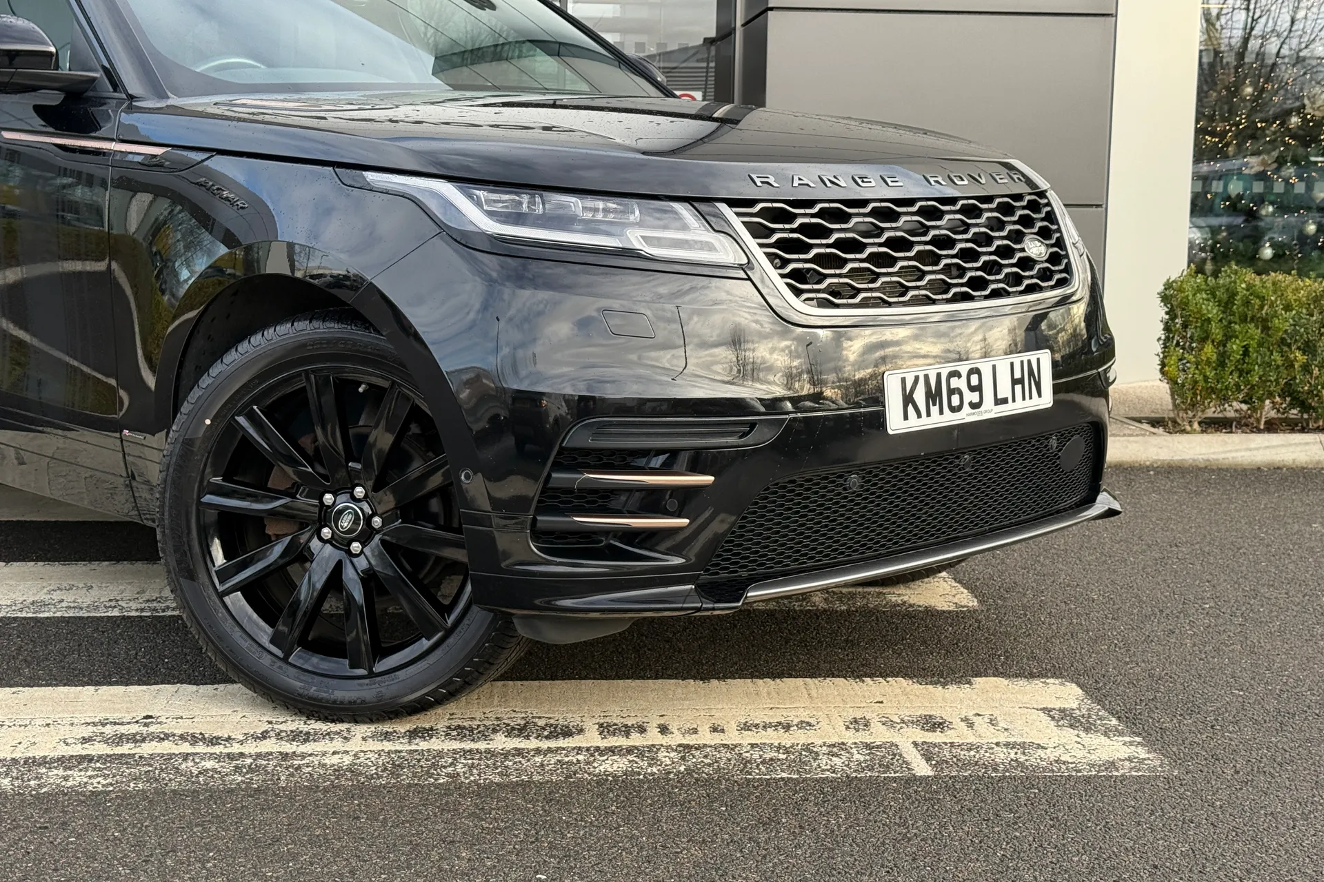LAND ROVER RANGE ROVER VELAR thumbnail image number 30