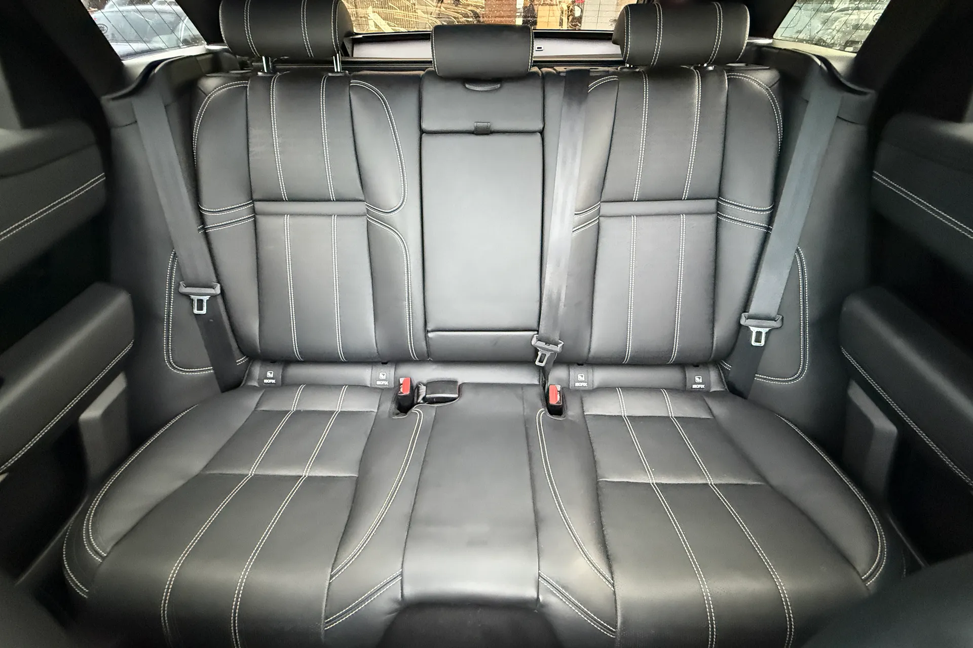 LAND ROVER RANGE ROVER VELAR thumbnail image number 11