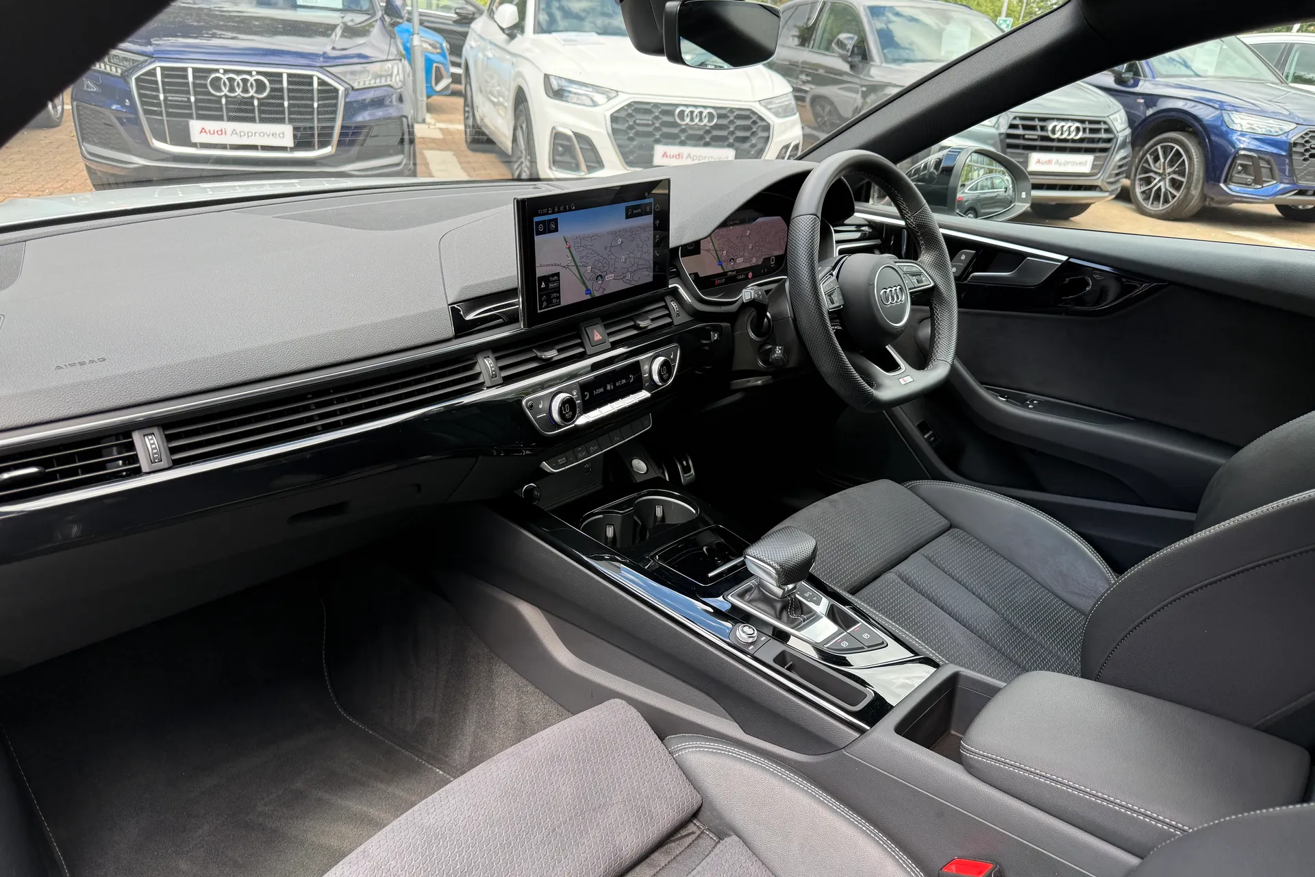 Audi A5 thumbnail image number 42