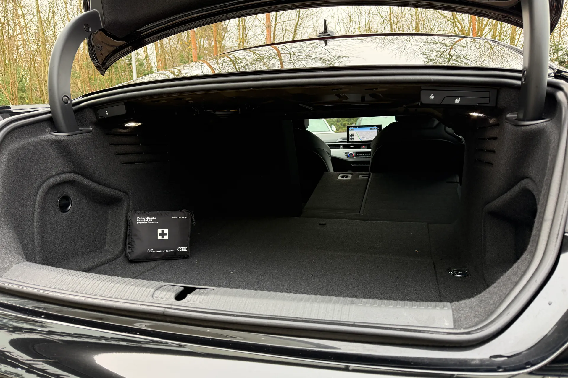 Audi A5 thumbnail image number 36