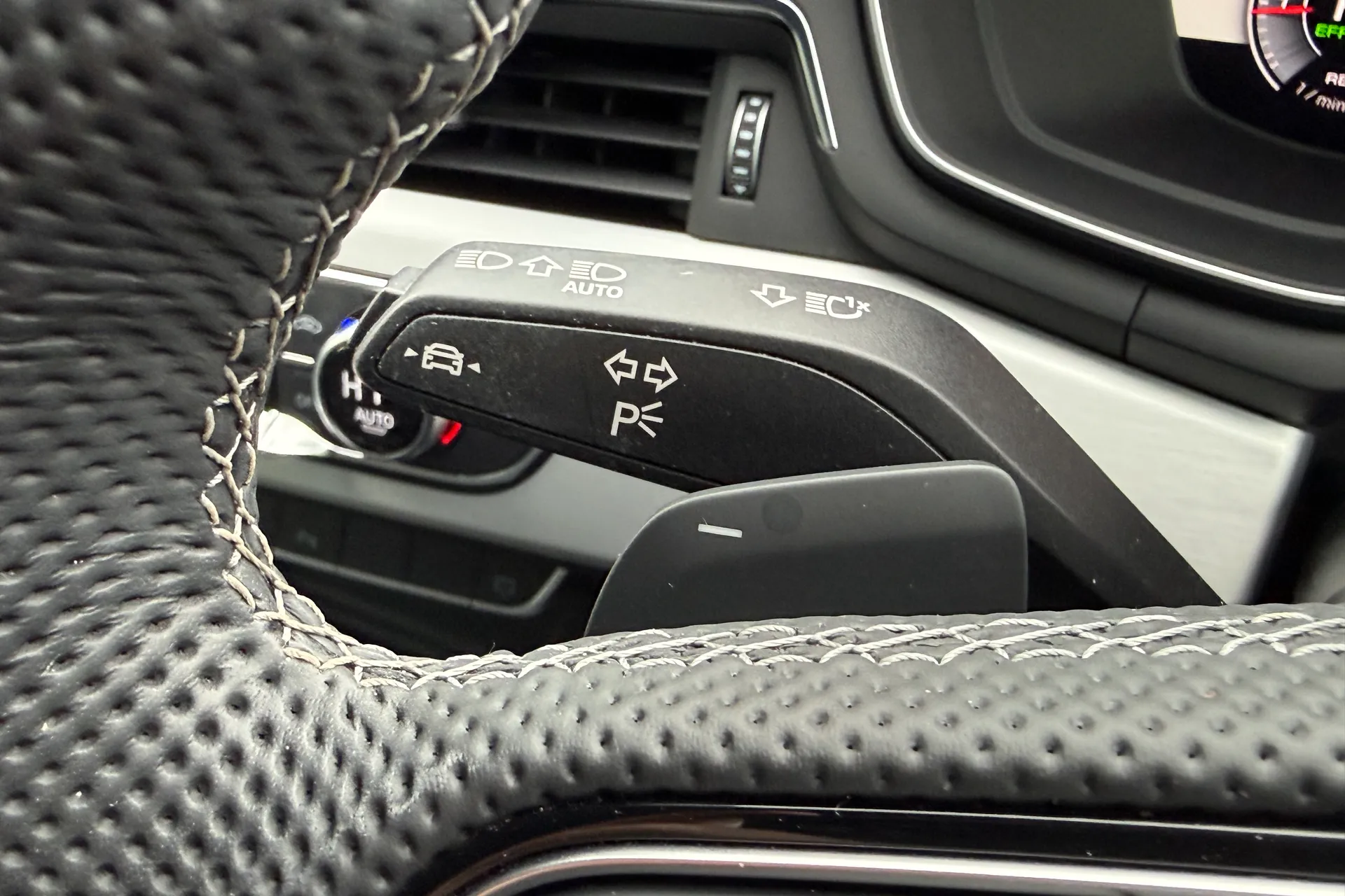 Audi A5 thumbnail image number 63