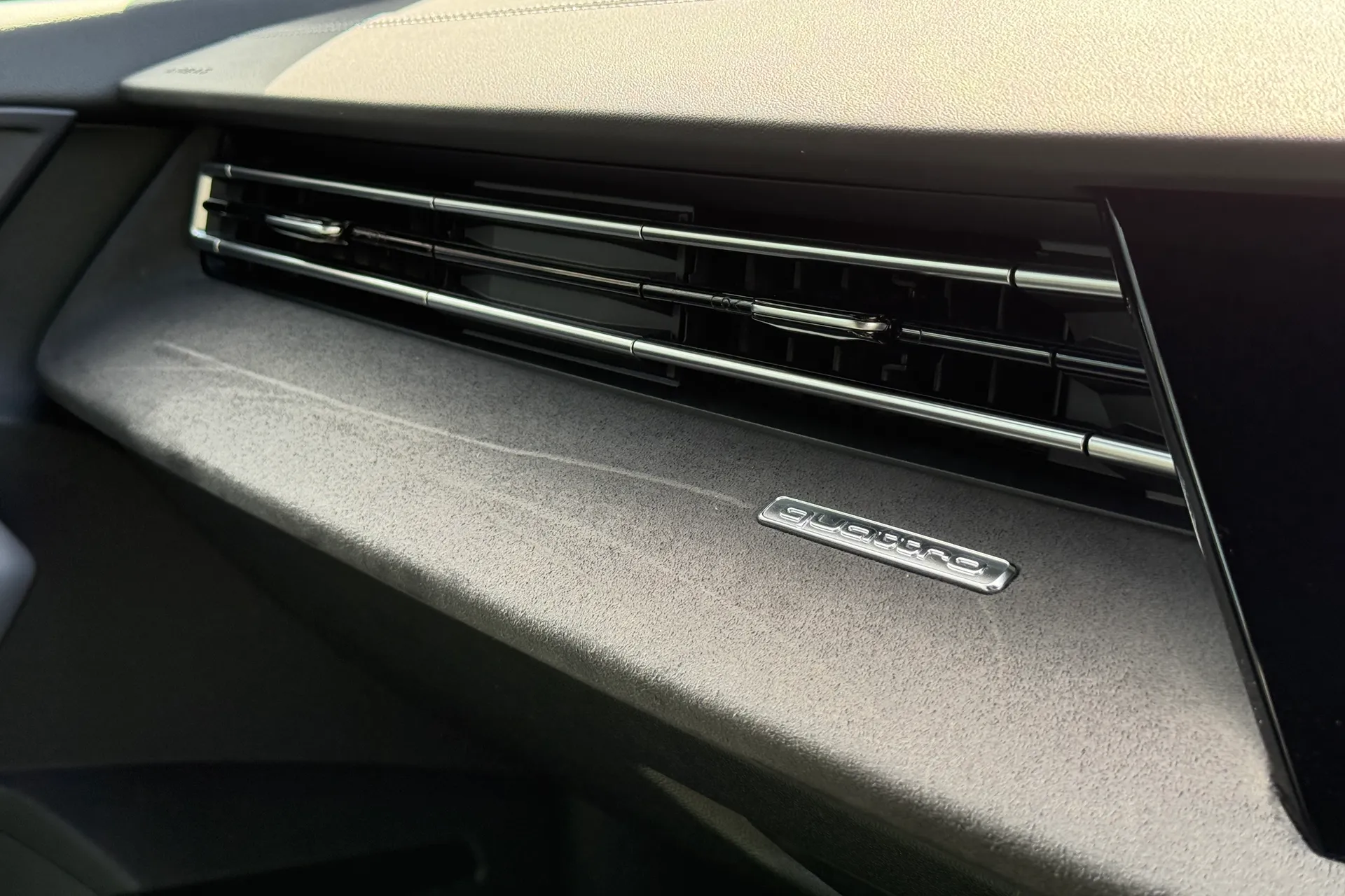 Audi A3 thumbnail image number 18