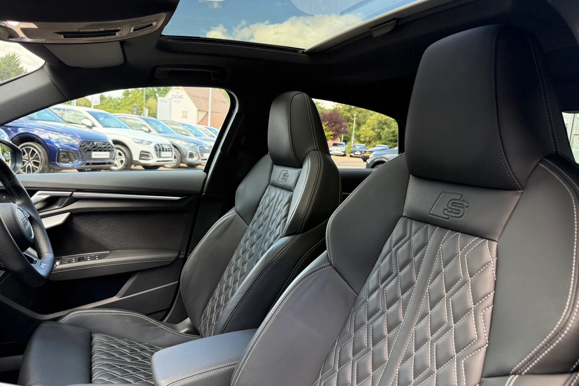 Audi A3 thumbnail image number 52